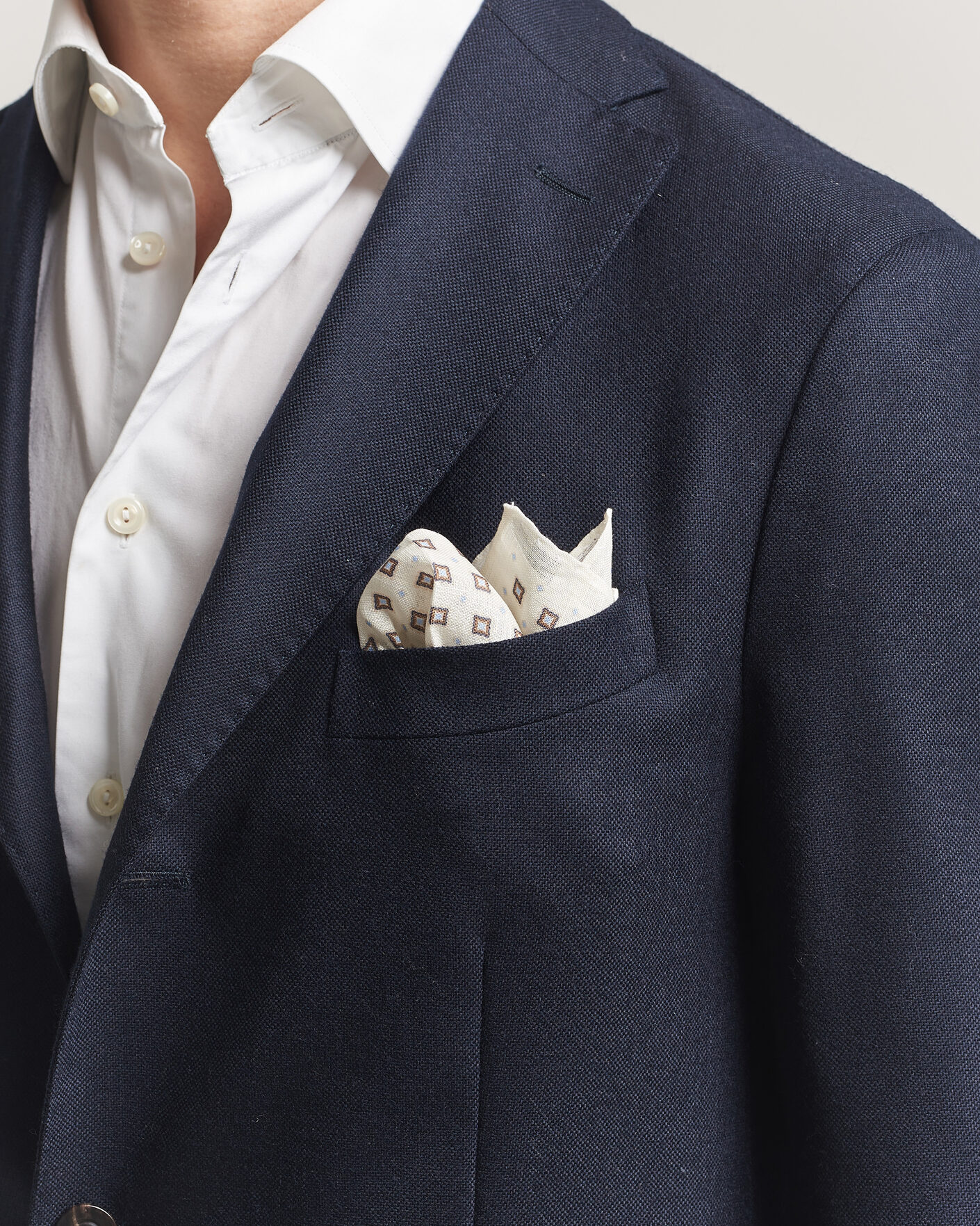 Men | Pocket Squares | Amanda Christensen | Linen Medallion Pocket Square Cream