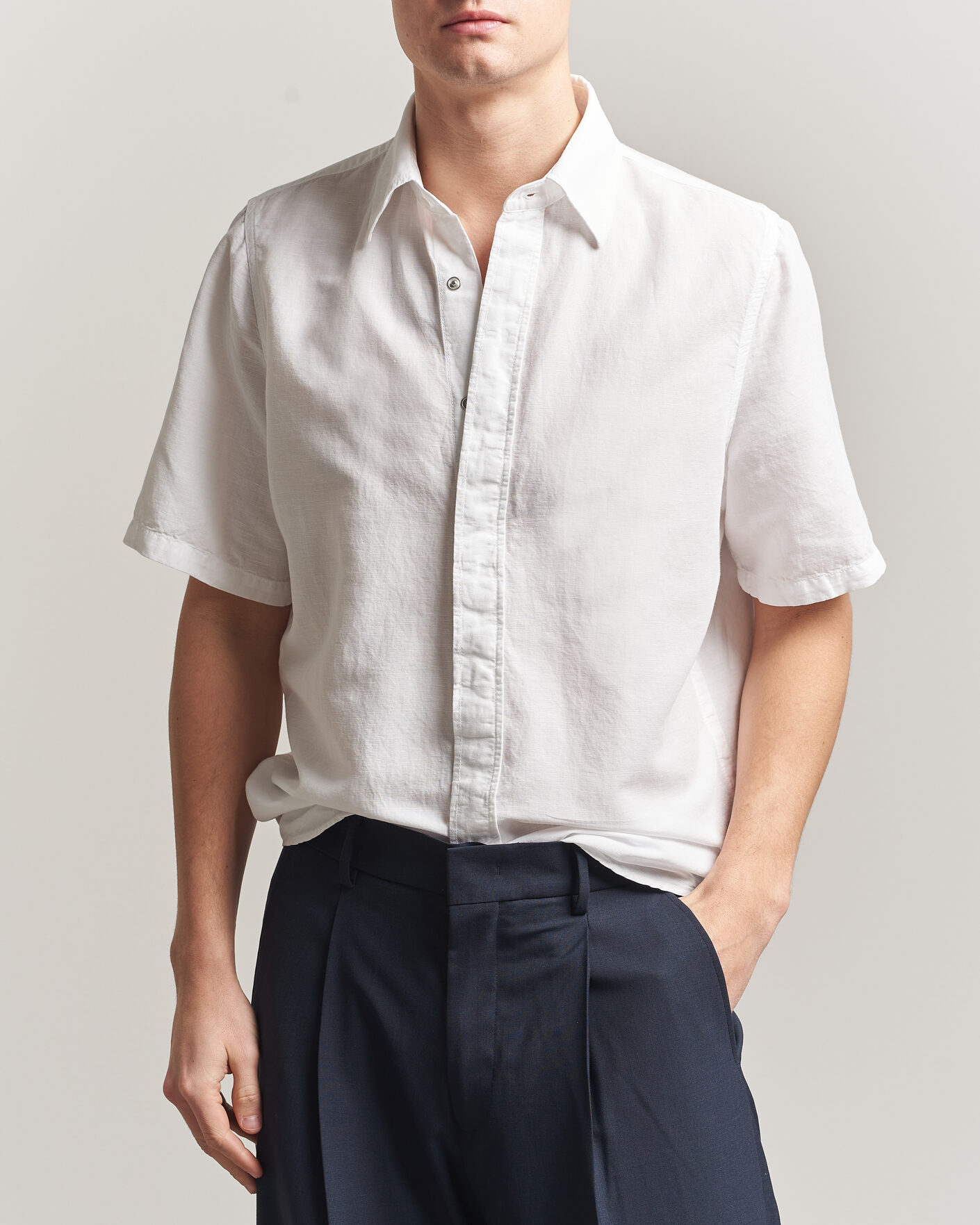 Men | Shirts | Filippa K | Cotton/Linen Short Sleeve Shirt White