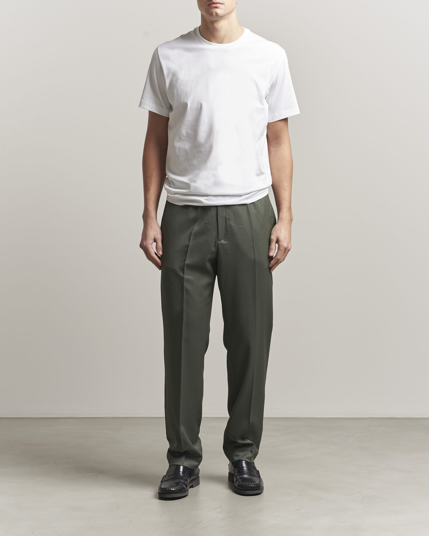 Men | Trousers | Filippa K | Theo Relaxed Wool Trousers Grey Green