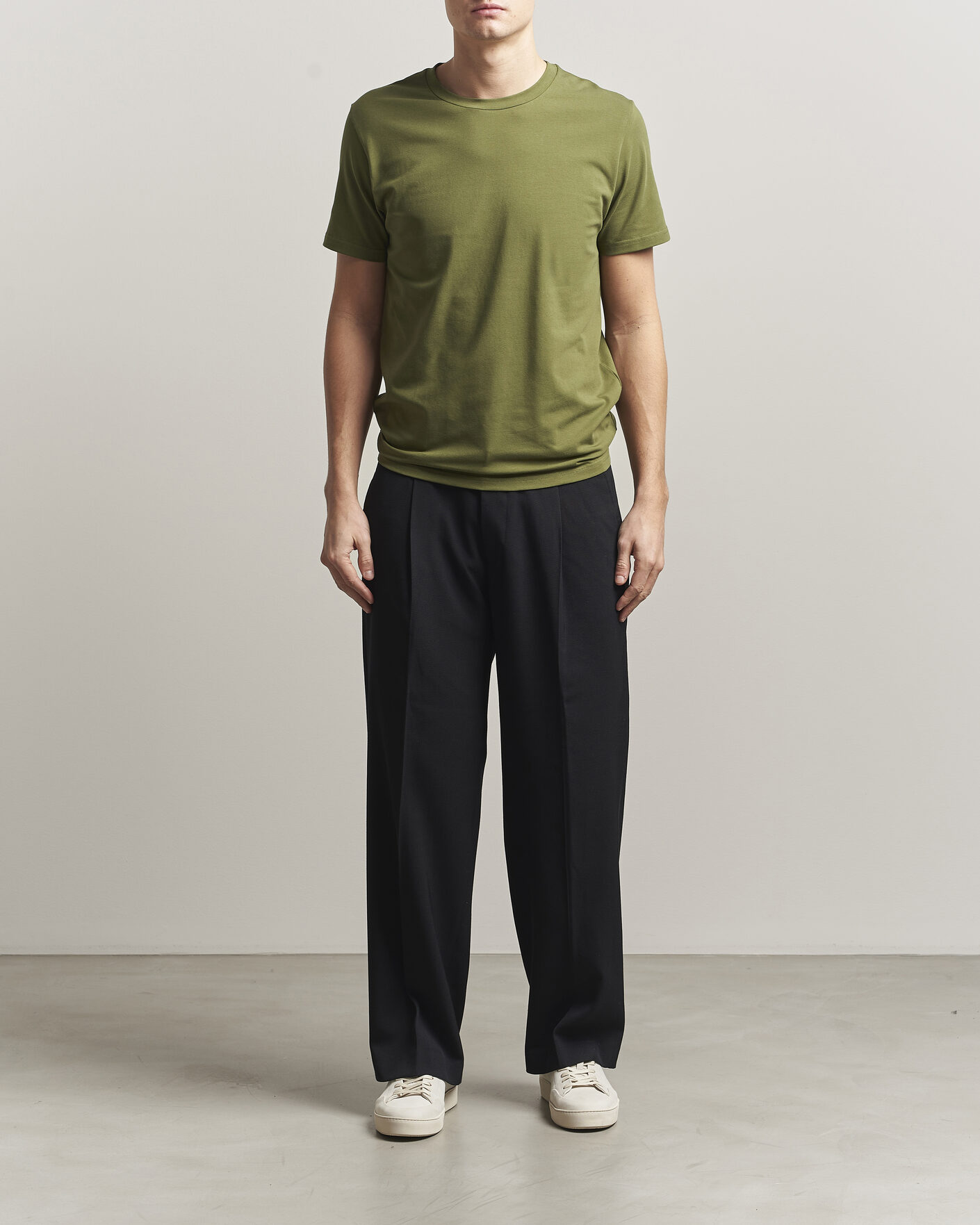 Men | T-Shirts | Filippa K | Soft Lycra T-Shirt Laurel Green