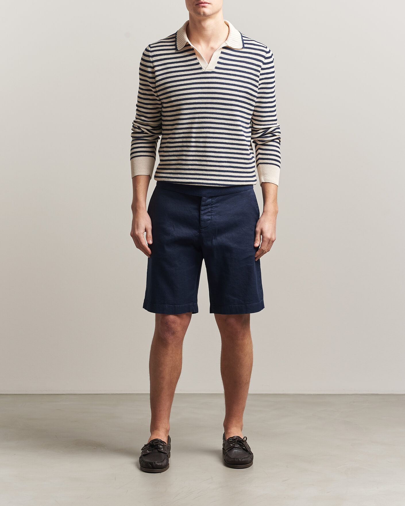 Jacob Cohën George Stretch Linen Shorts Navy at CareOfCarl.com
