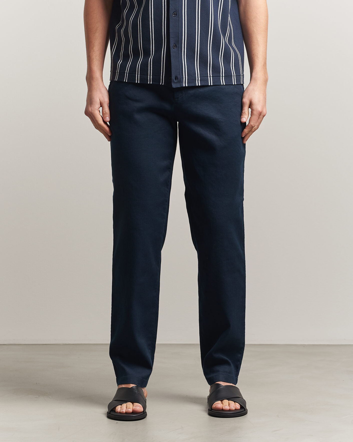Men | Trousers | J.Lindeberg | Logan Stretch Linen Pants JL Navy