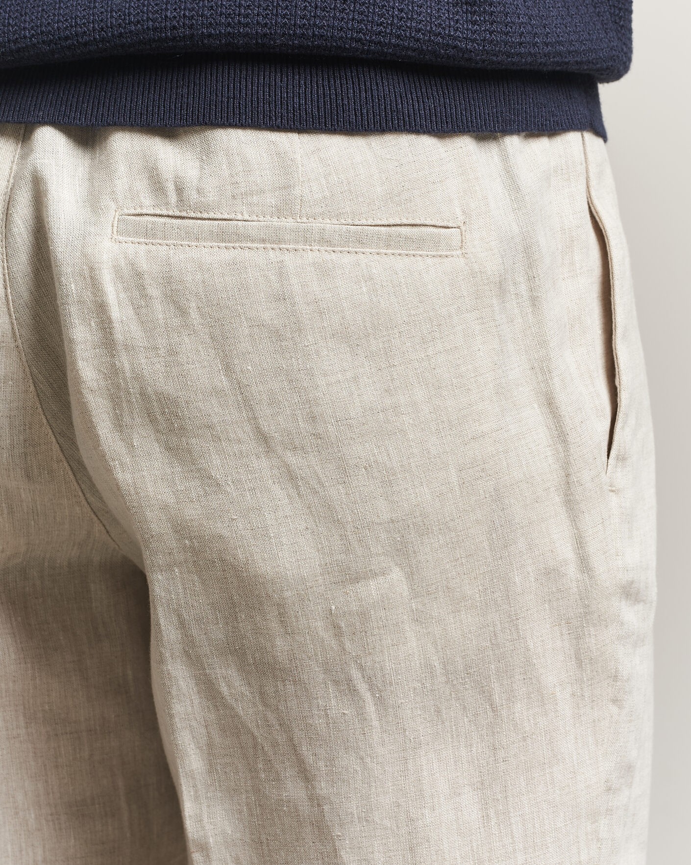 Men | Trousers | J.Lindeberg | Soren Drape Linen Pants Moonbeam