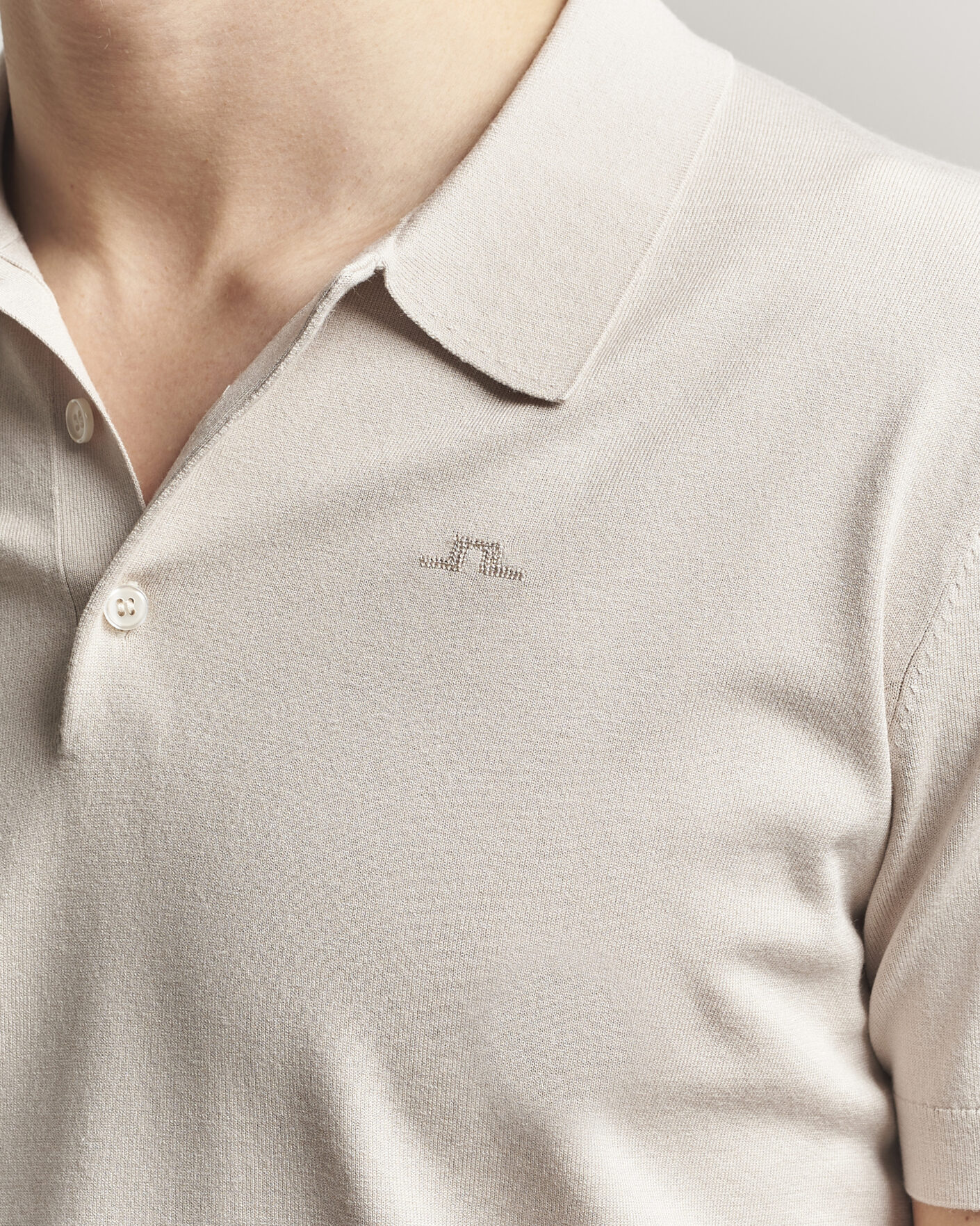 Men | Polo Shirts | J.Lindeberg | Ridge Knitted Polo Moonbeam