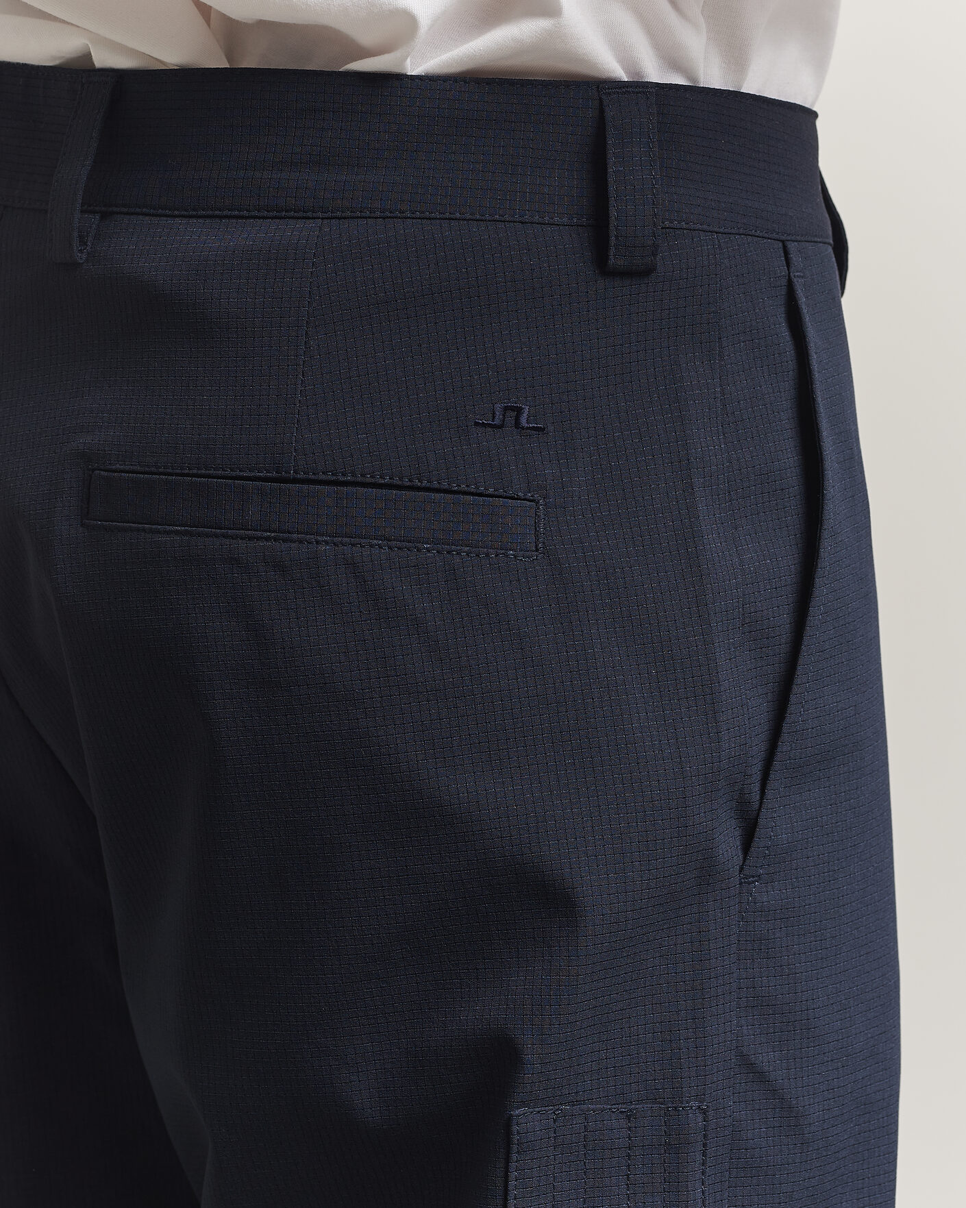 Men | Trousers | J.Lindeberg | Devyn Straight Vent Pants JL Navy