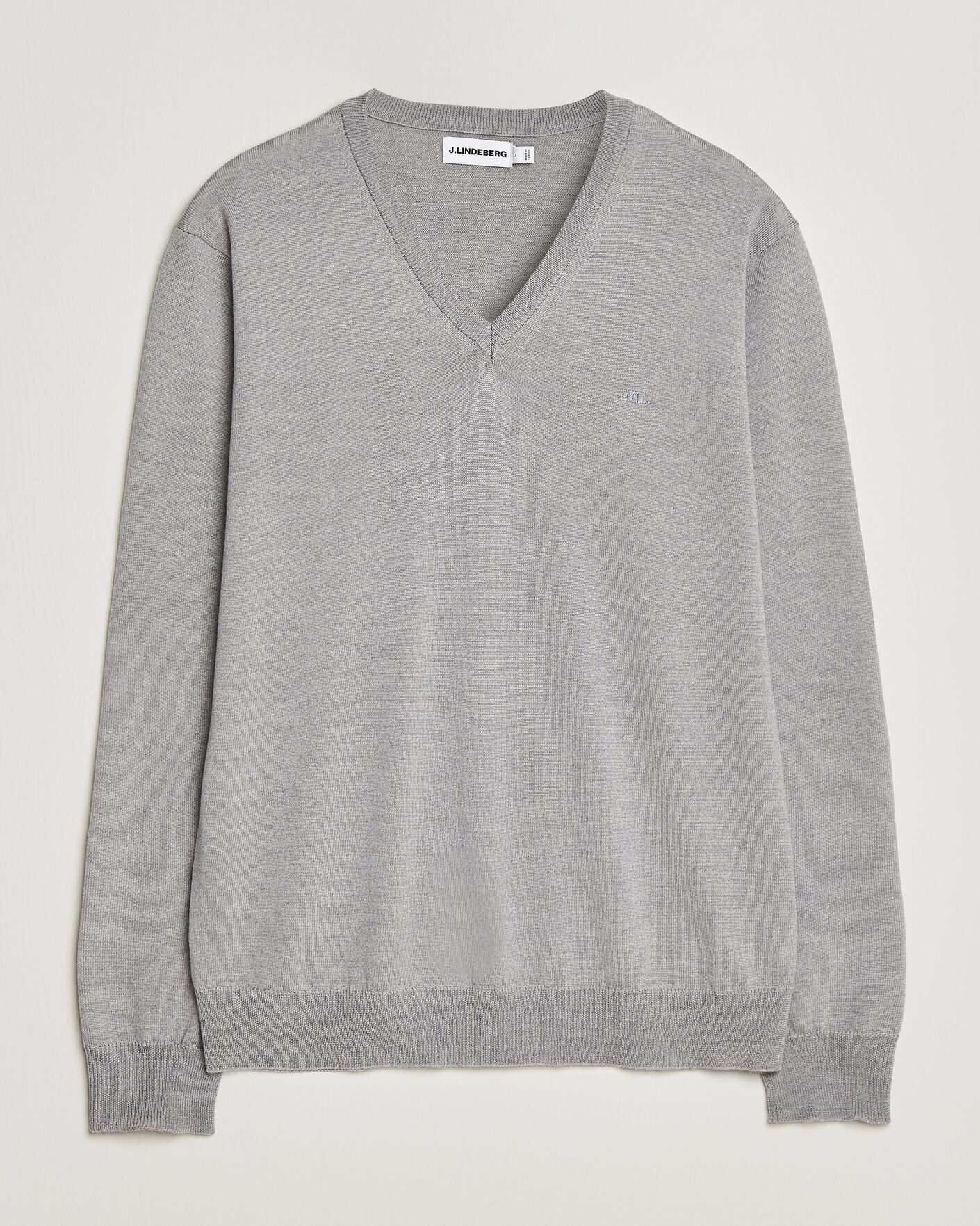 Men | Sweaters & Knitwear | J.Lindeberg | Lymann Merino V-Neck Pullover Light Grey Melange