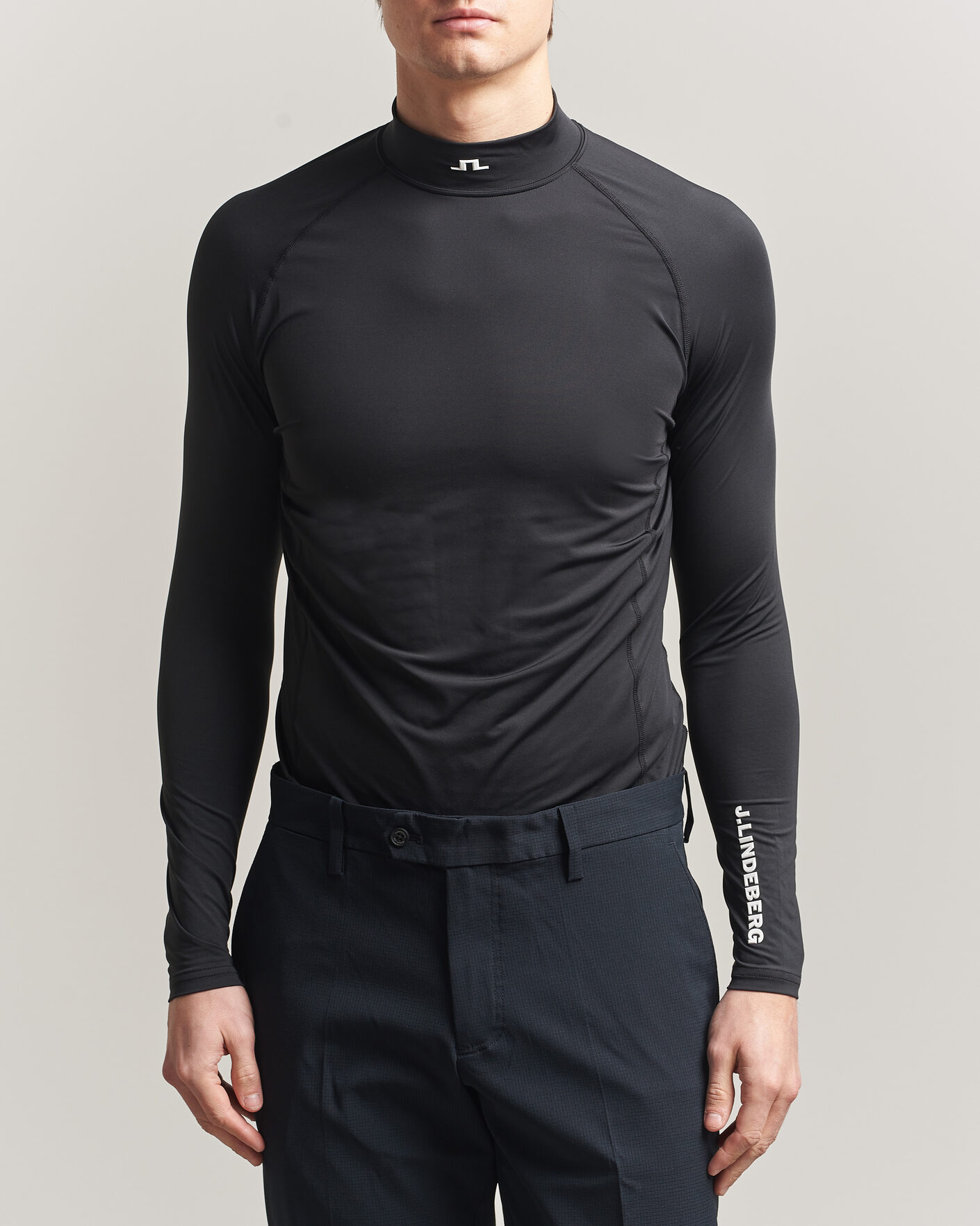 Men | T-Shirts | J.Lindeberg | Ello Compression T-Shirt Black