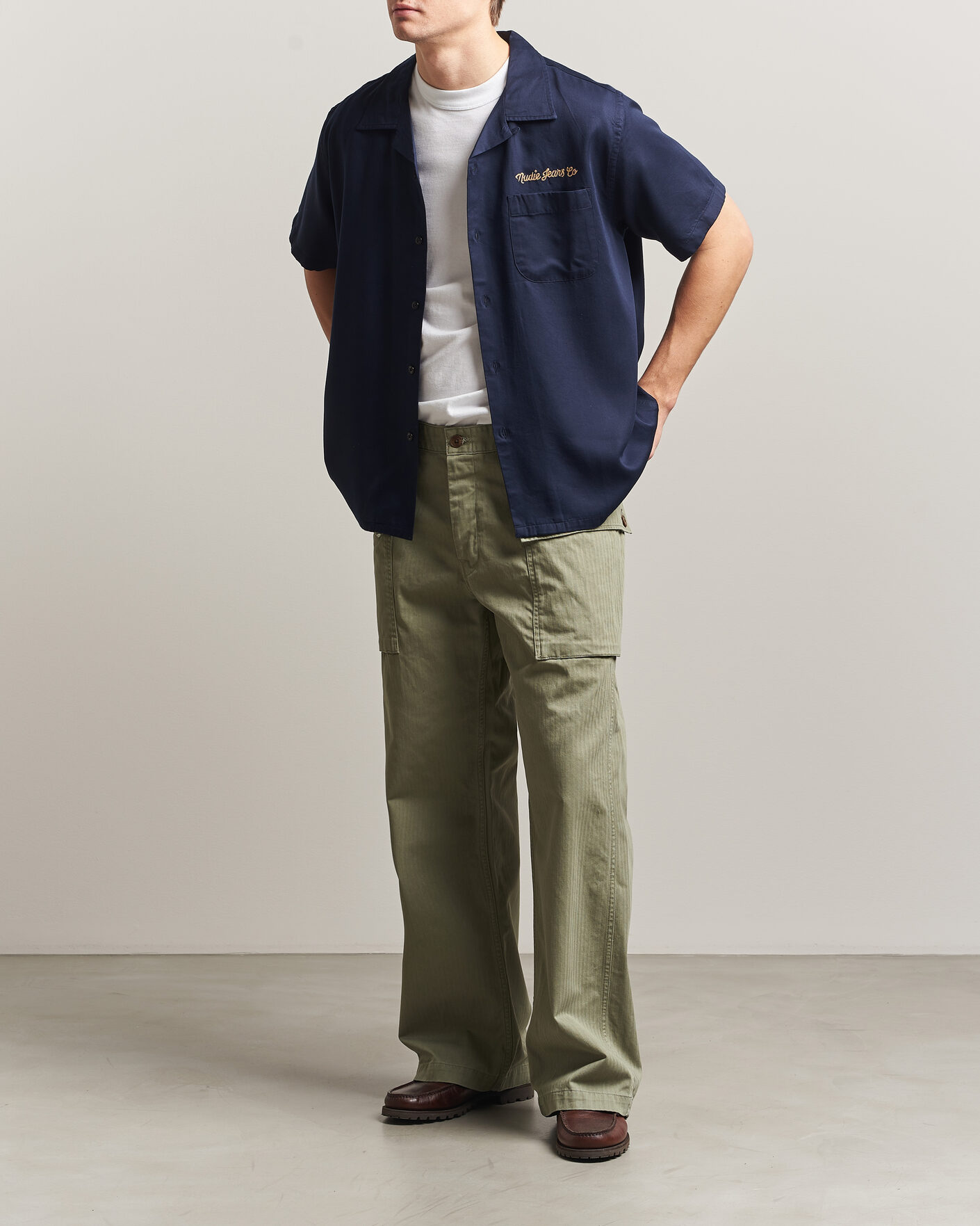 Men | Trousers | Nudie Jeans | Loud Larry Pants Pale Green