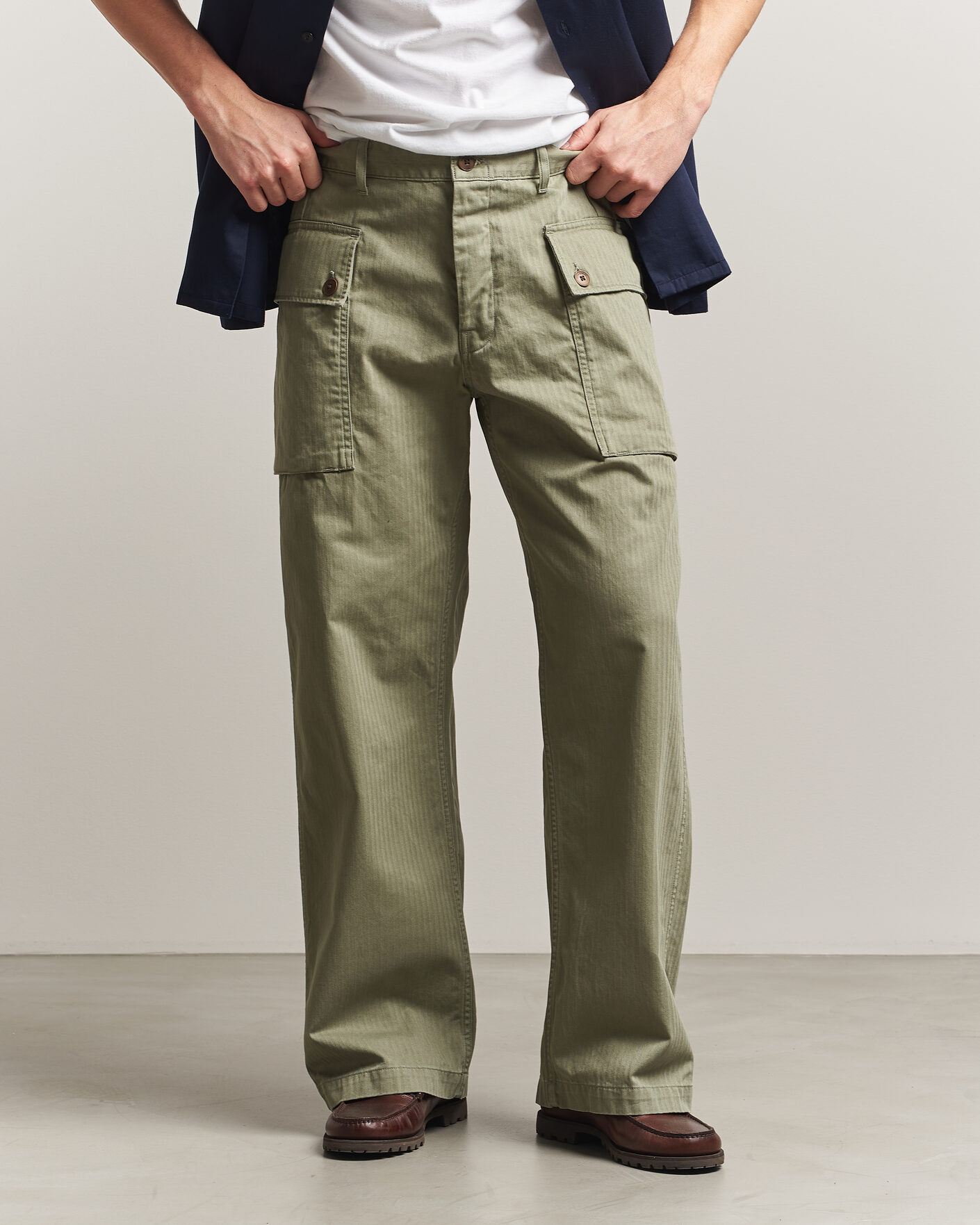 Men | Trousers | Nudie Jeans | Loud Larry Pants Pale Green