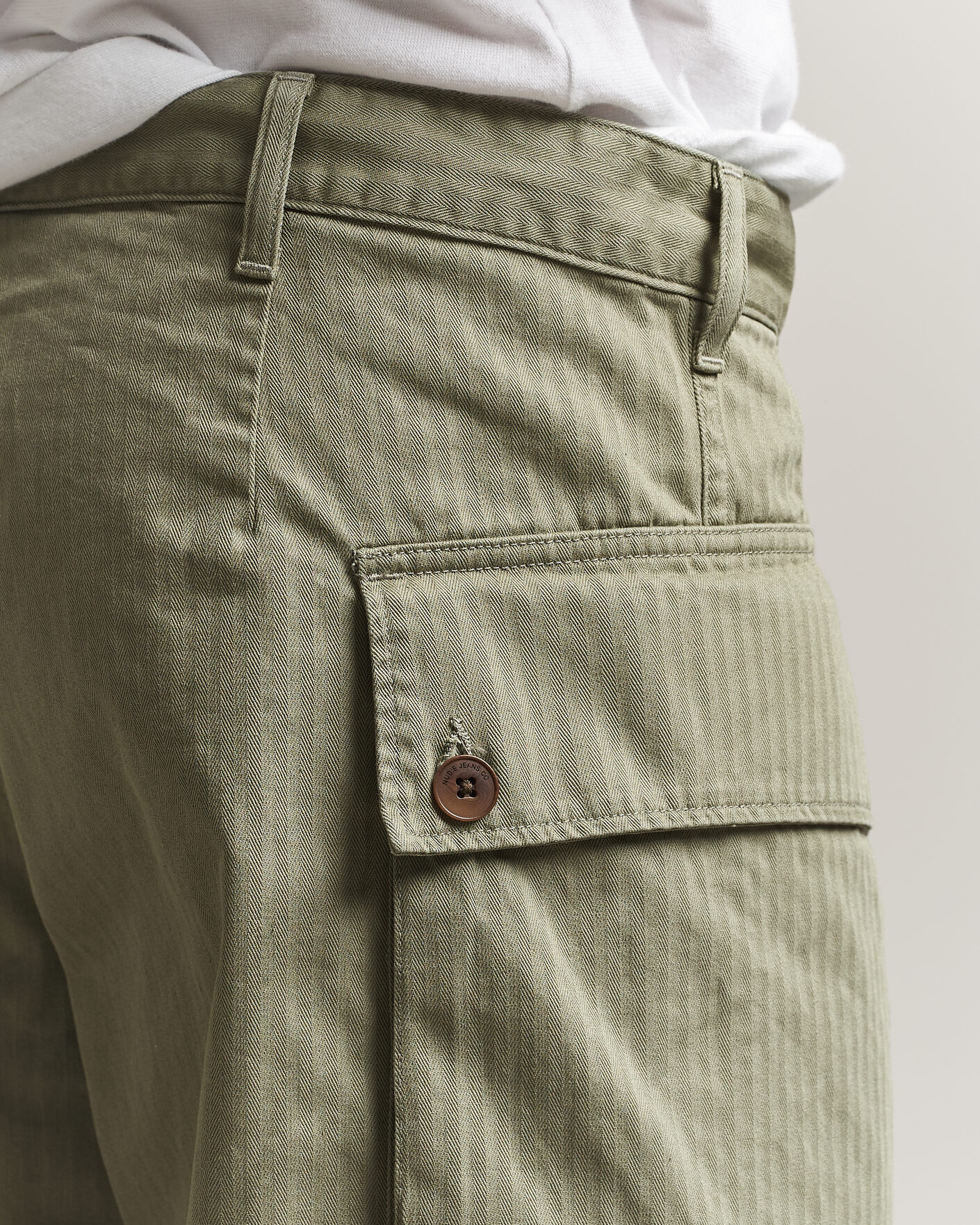 Men | Trousers | Nudie Jeans | Loud Larry Pants Pale Green