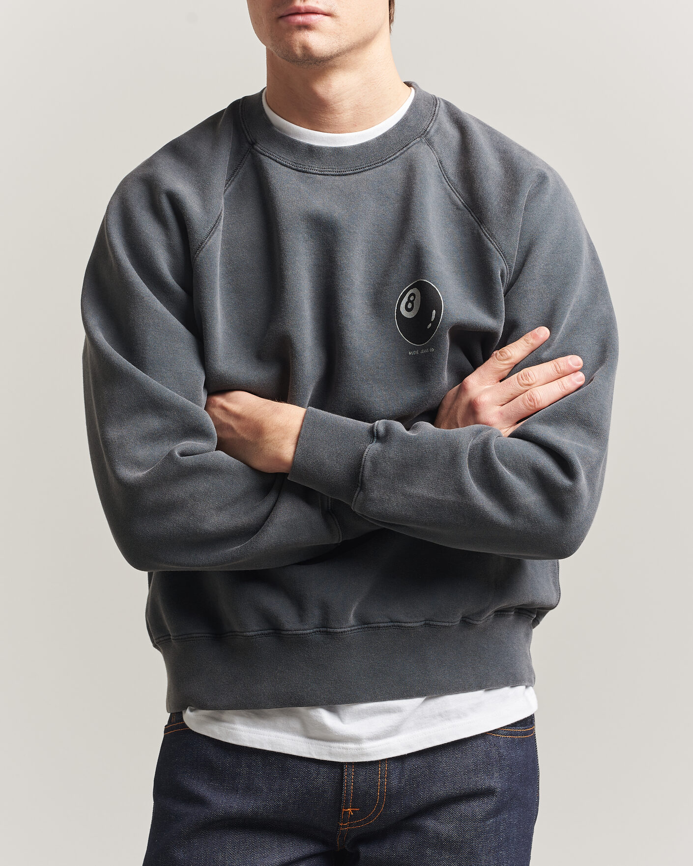 Men | Sweaters & Knitwear | Nudie Jeans | Palle Printed Crew Neck Sweatshirt Antracite