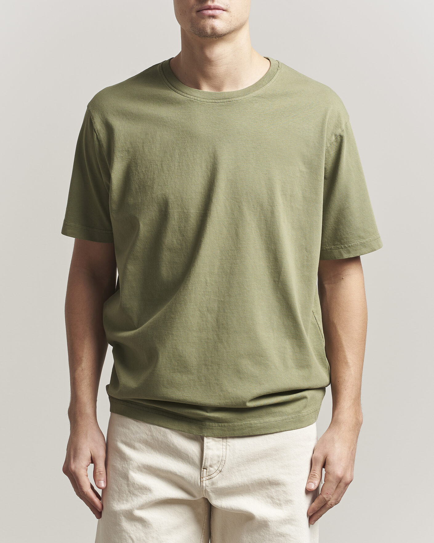 Men | T-Shirts | Nudie Jeans | Uno Everyday Crew Neck T-Shirt Green