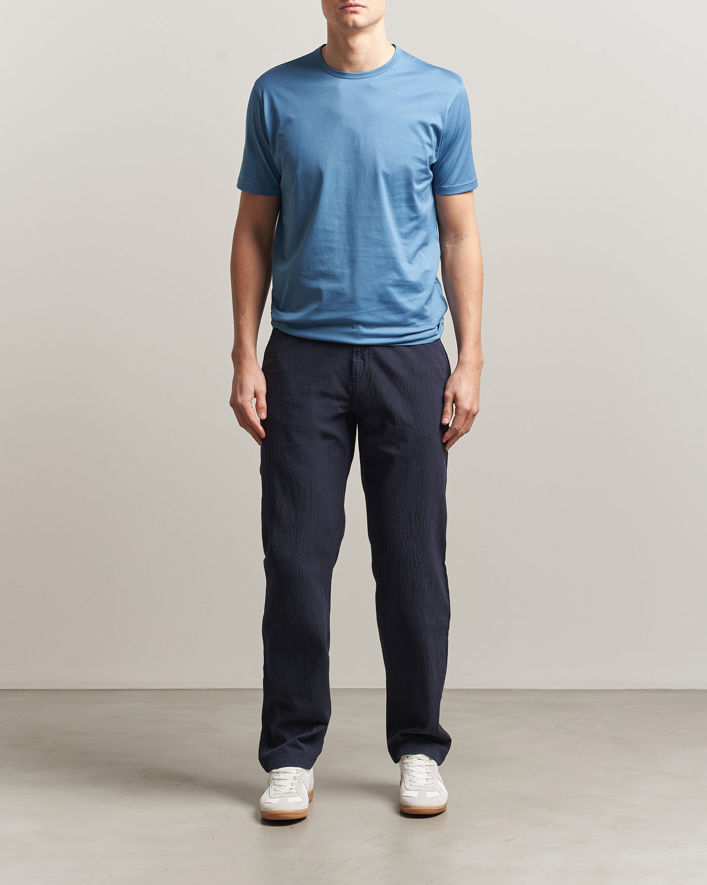 Men | T-Shirts | Sunspel | Crew Neck Q82 Cotton T-Shirt Air Force Blue