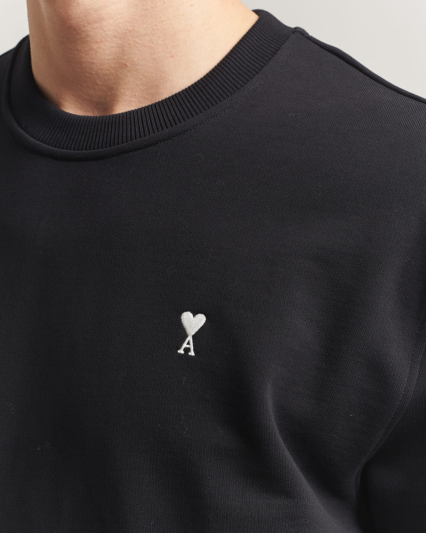 Men | Sweaters & Knitwear | AMI | Contrast Heart Logo Sweatshirt Black