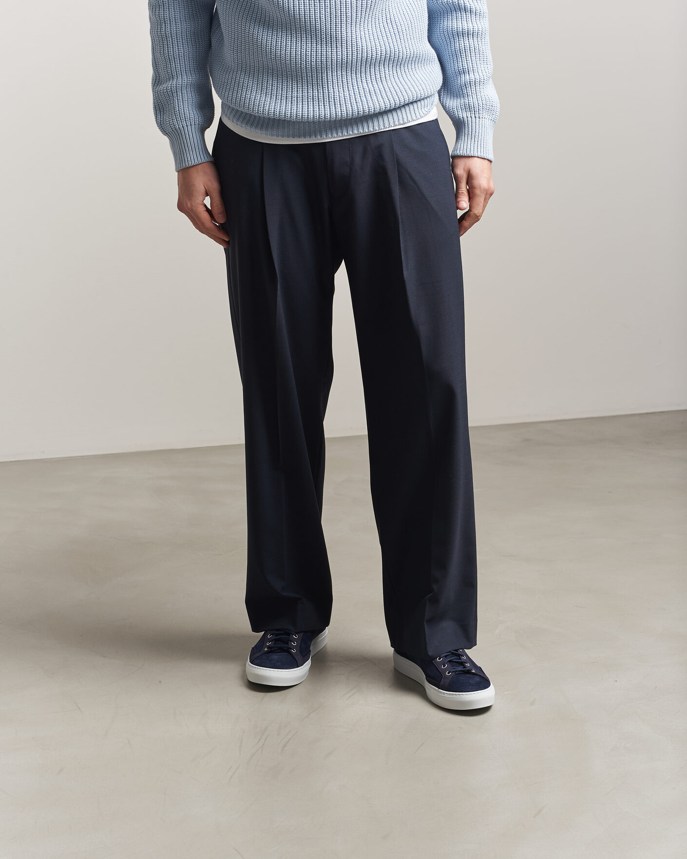 d*c様 NICENESS JAMET navy M Diemme Veneto Low Sneaker Navy Suede at CareOfCarl.com