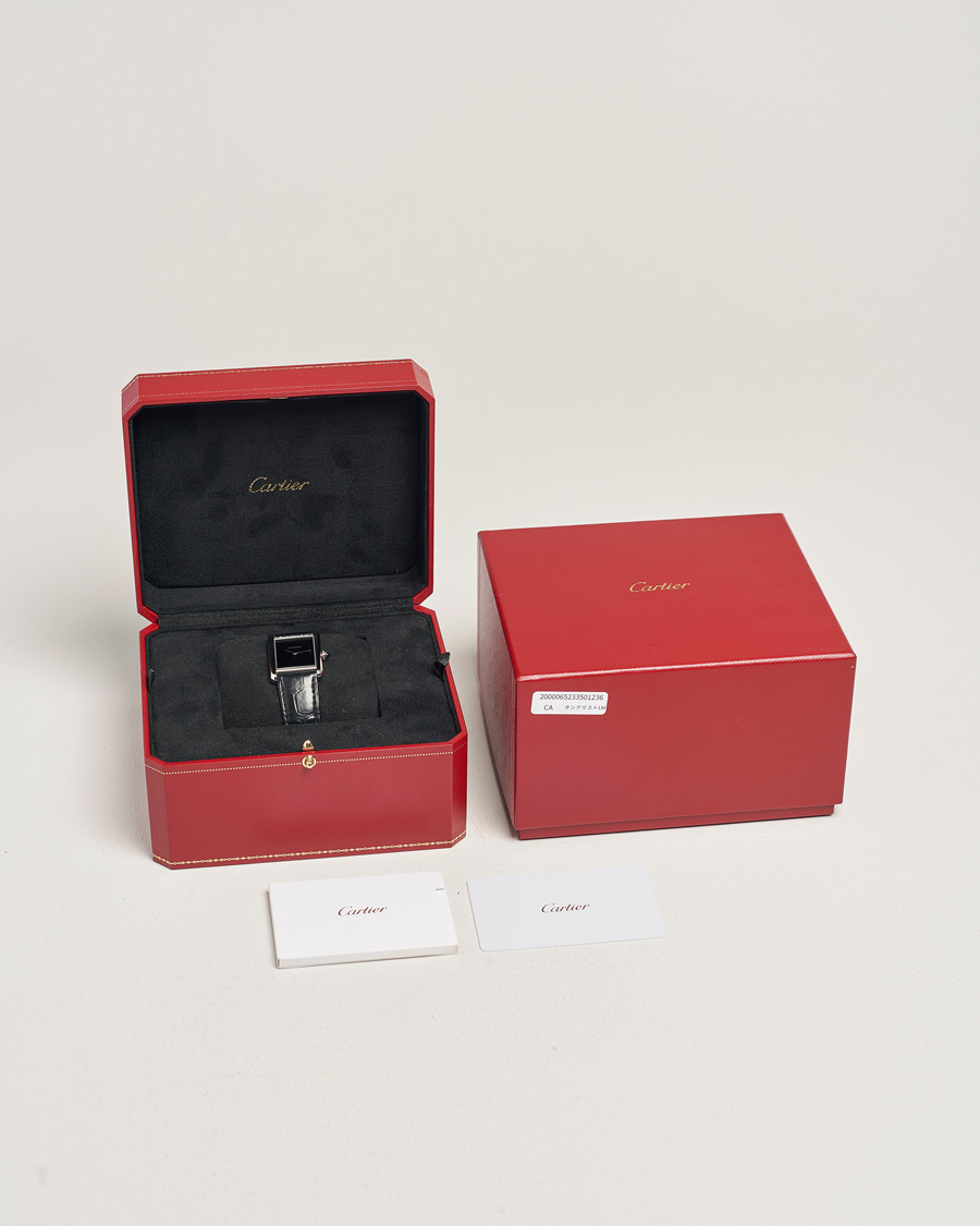 Men | Pre-Owned & Vintage Watches | Cartier Pre-Owned | Tank Must 