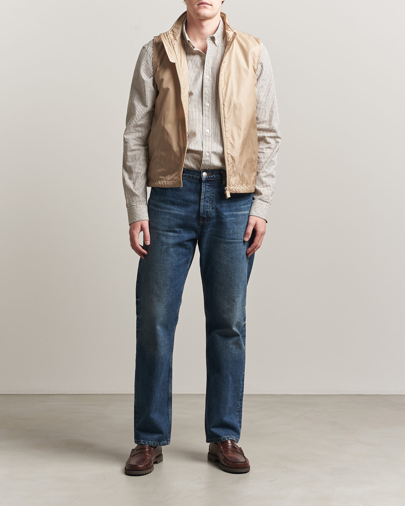 Men | Gilets | Aspesi | Vernes Nylon Gilet Beige