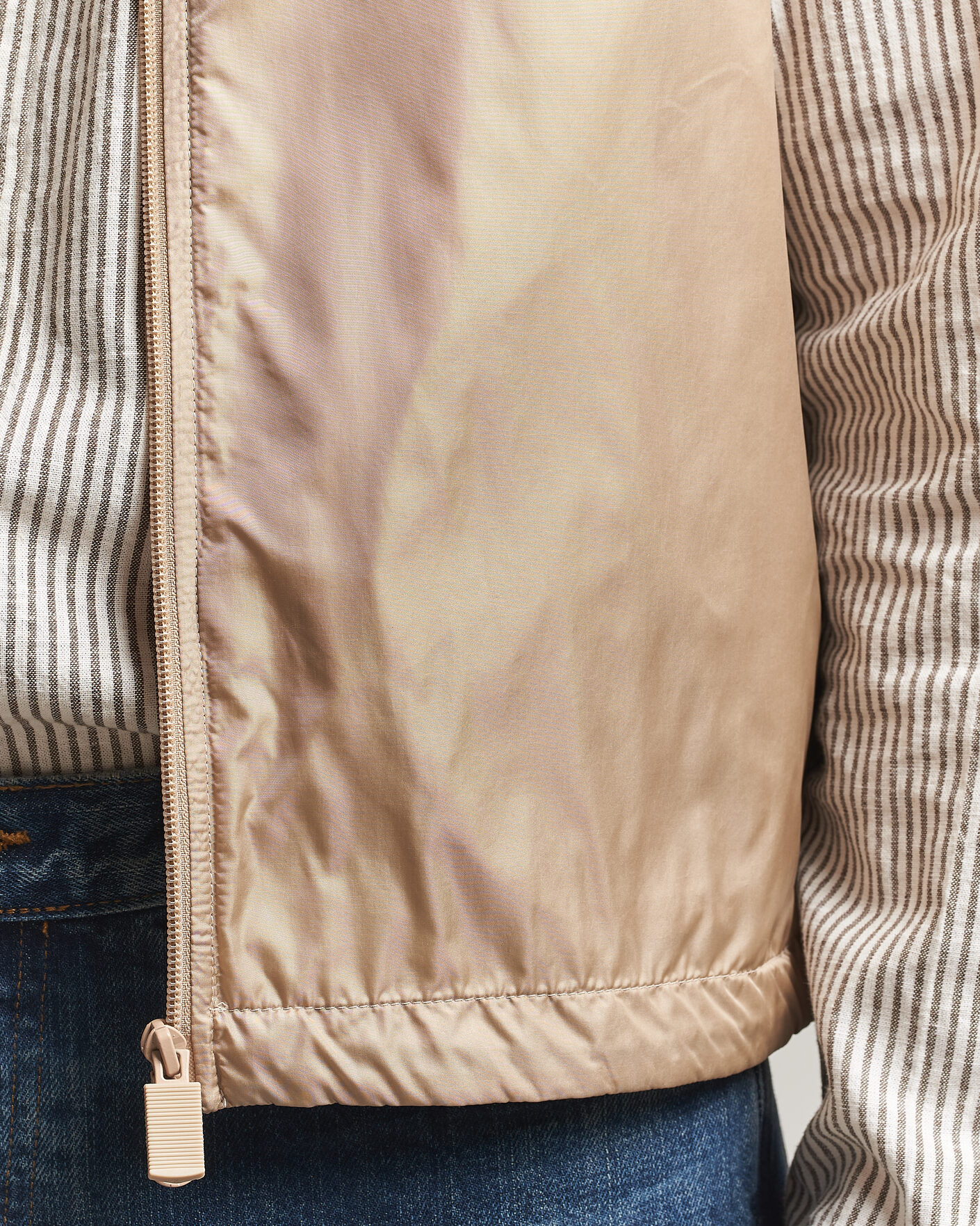 Men | Gilets | Aspesi | Vernes Nylon Gilet Beige