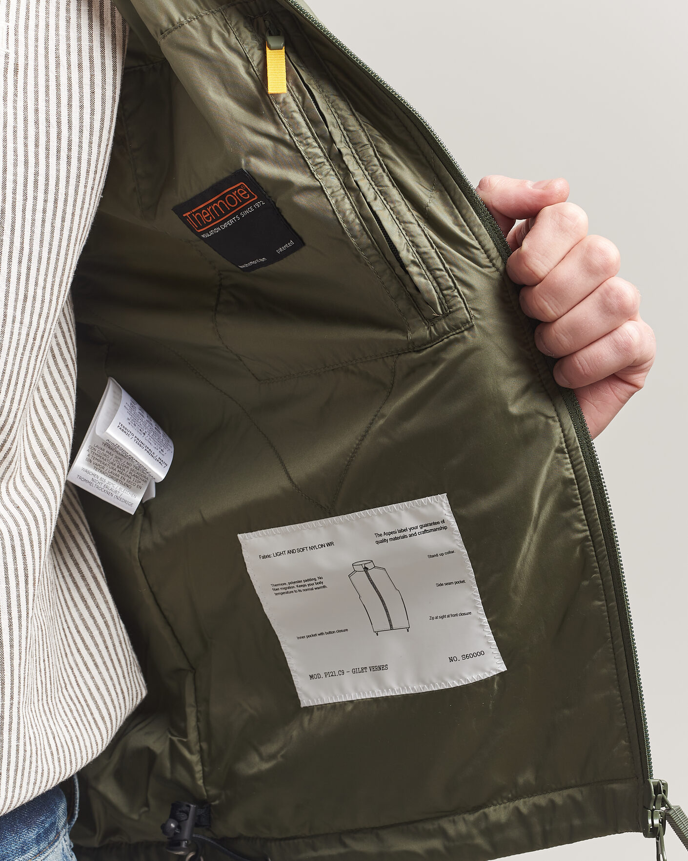 Men | Gilets | Aspesi | Vernes Nylon Gilet Olive
