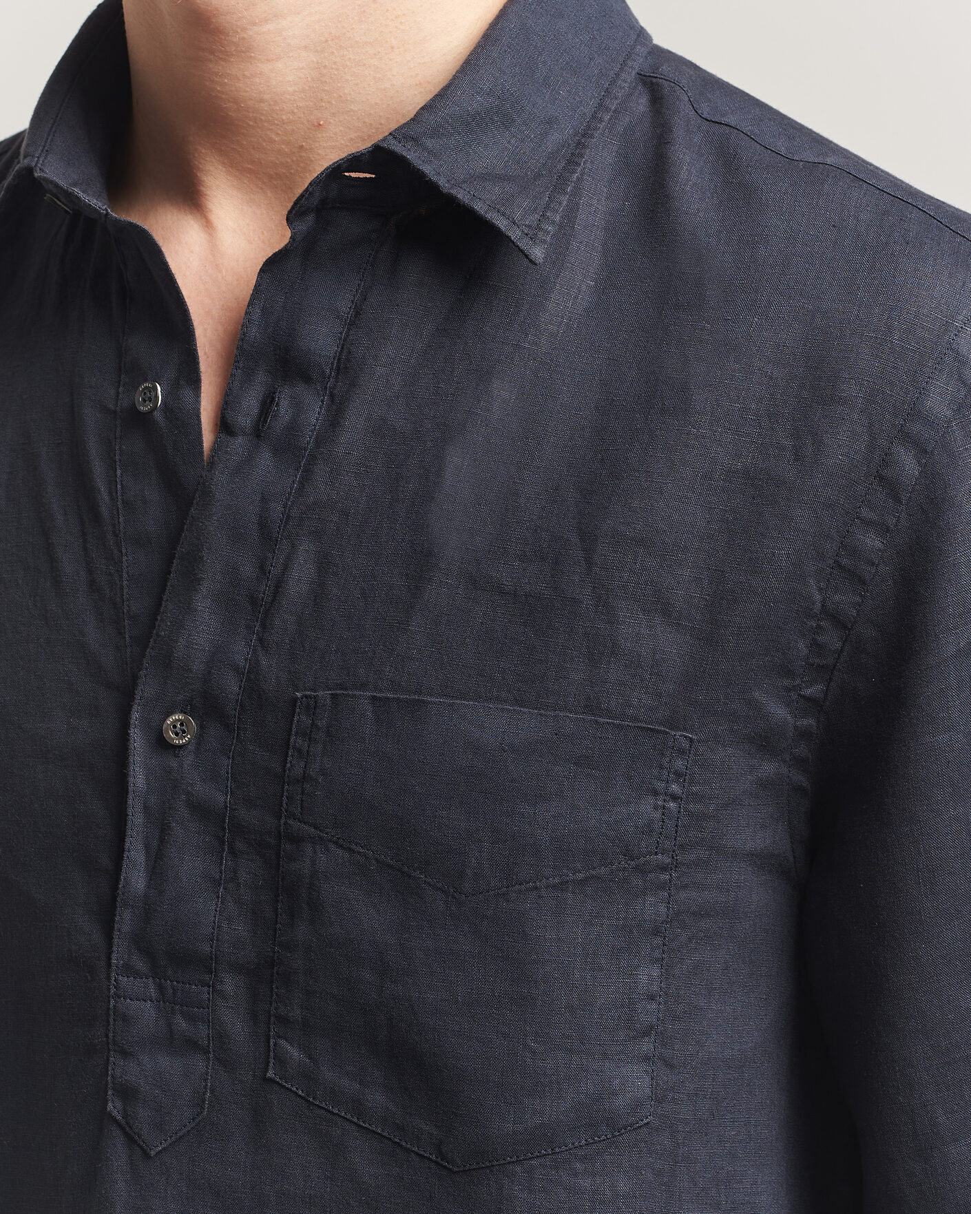 Men | Shirts | Aspesi | Popover Linen Shirt Navy