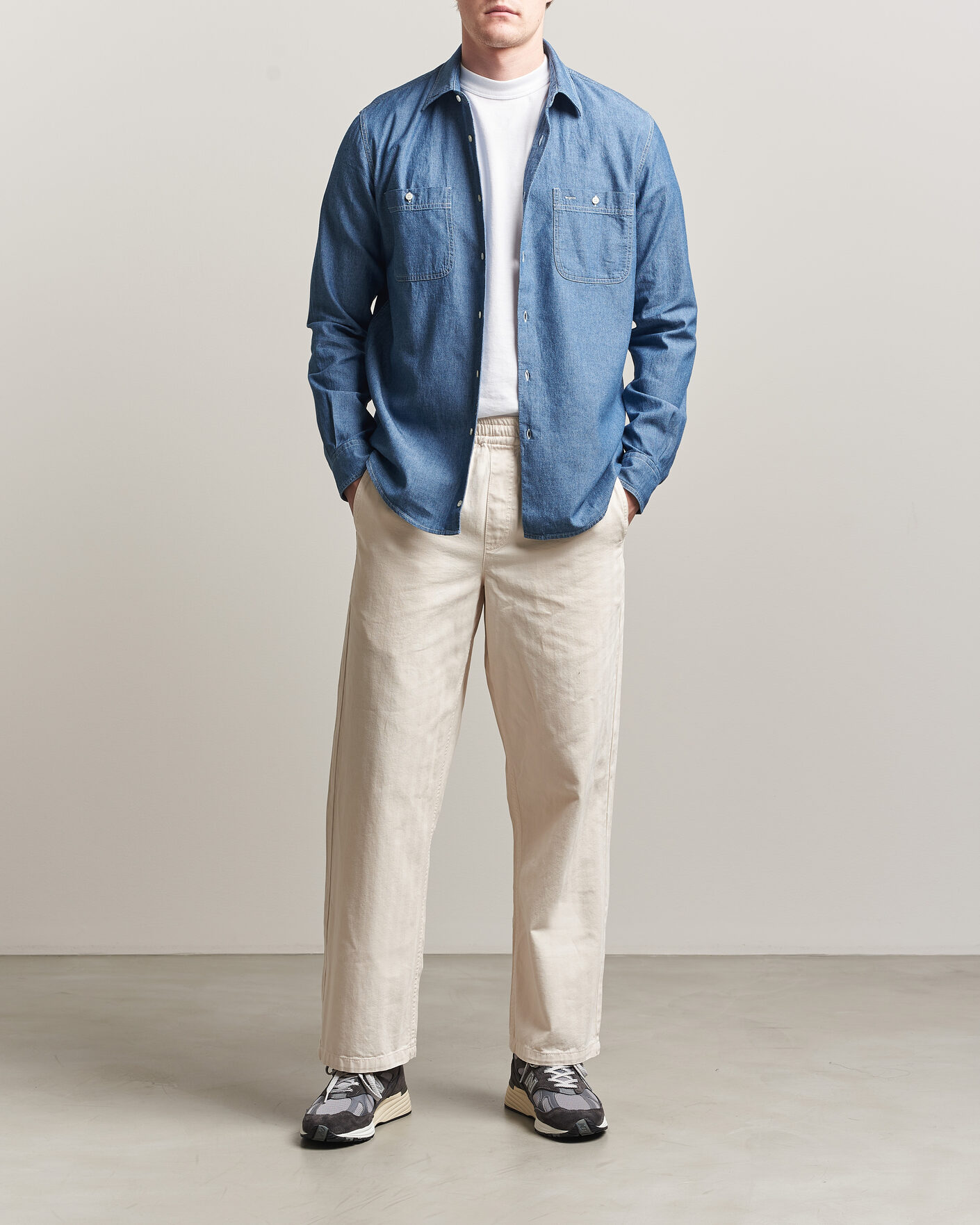 Men | Shirts | Aspesi | Chambray Work Shirt Medium Blue