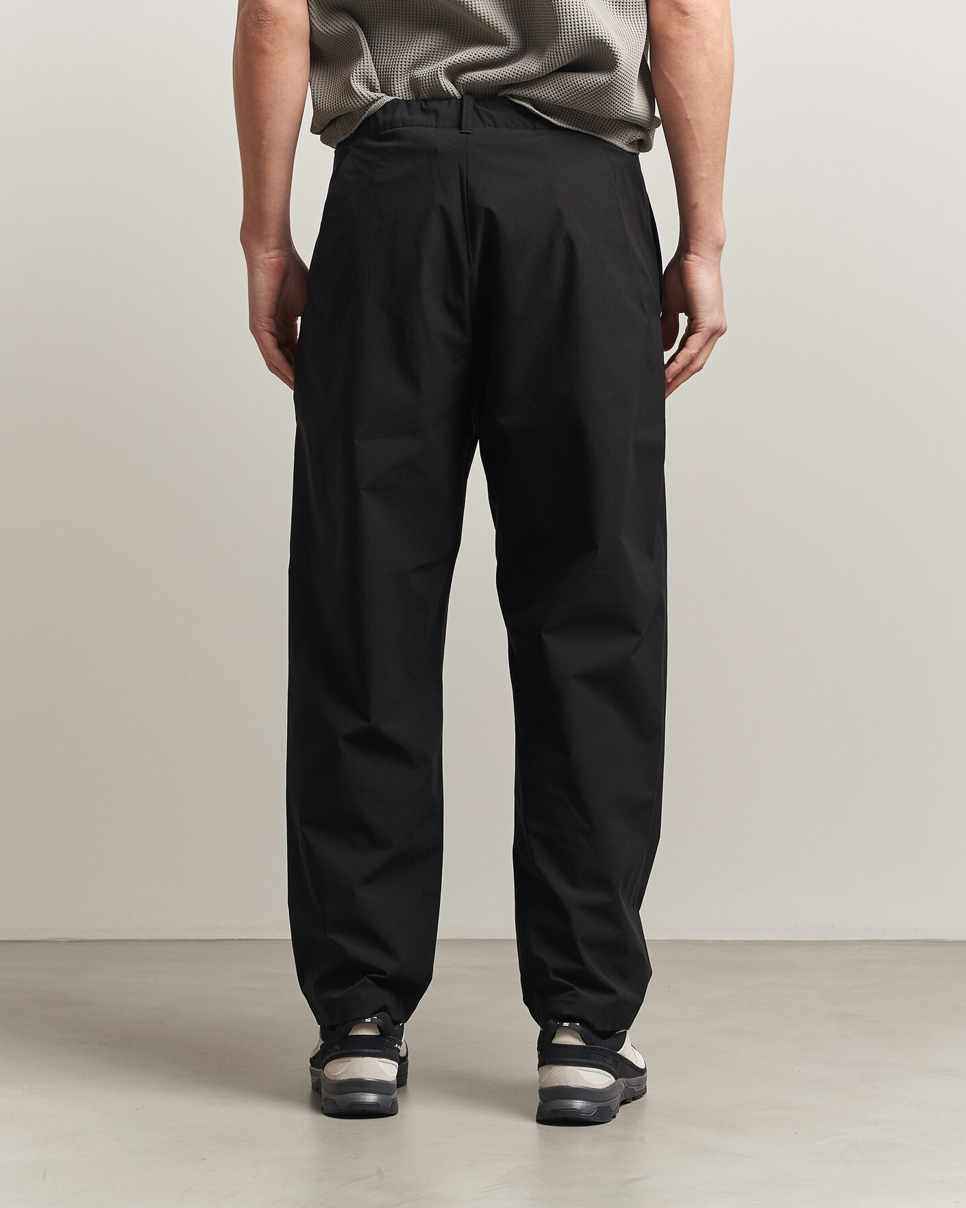 Men | Trousers | Goldwin | Tapered Light Pants Black