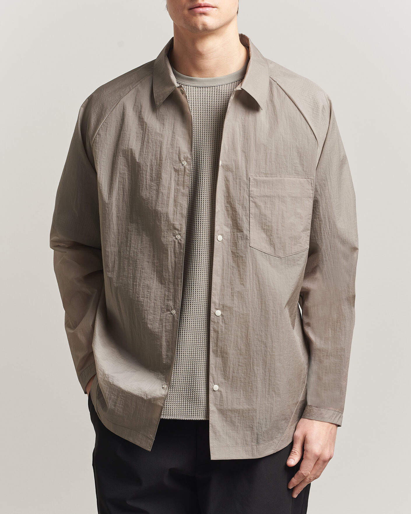 Men | Shirts | Goldwin | Nylon Wind Shirt Arid Beige