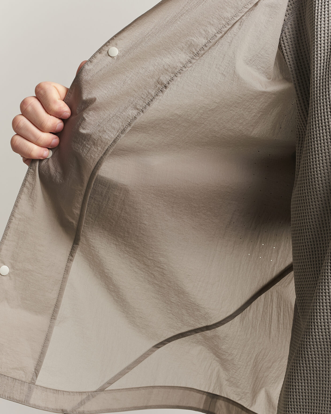 Men | Shirts | Goldwin | Nylon Wind Shirt Arid Beige