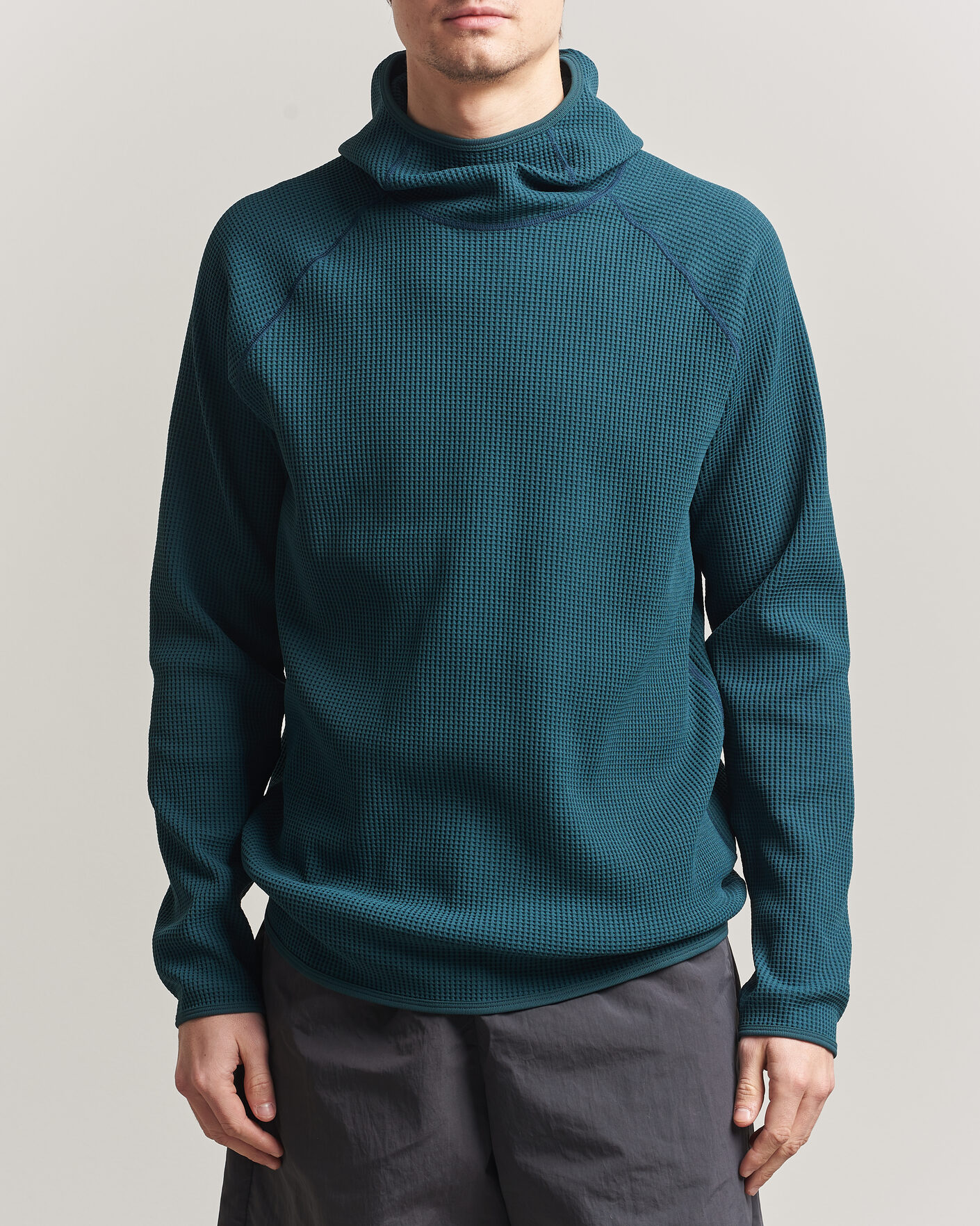 Men | Sweaters & Knitwear | Goldwin | WF Light Long Sleeve Hoodie Kokiran Green