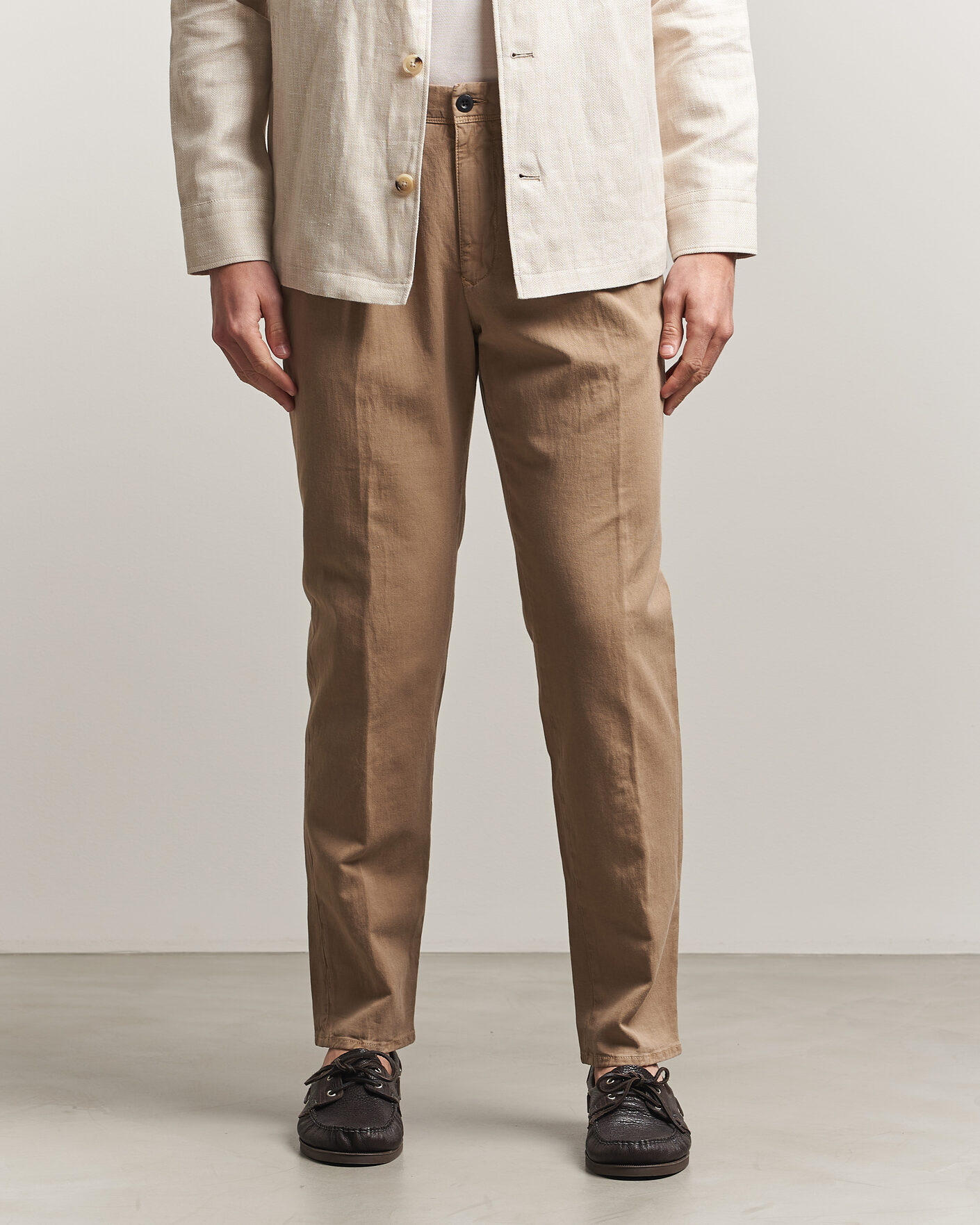 Incotex Tapered Fit Pleated Linen Slacks Brown at CareOfCarl.com