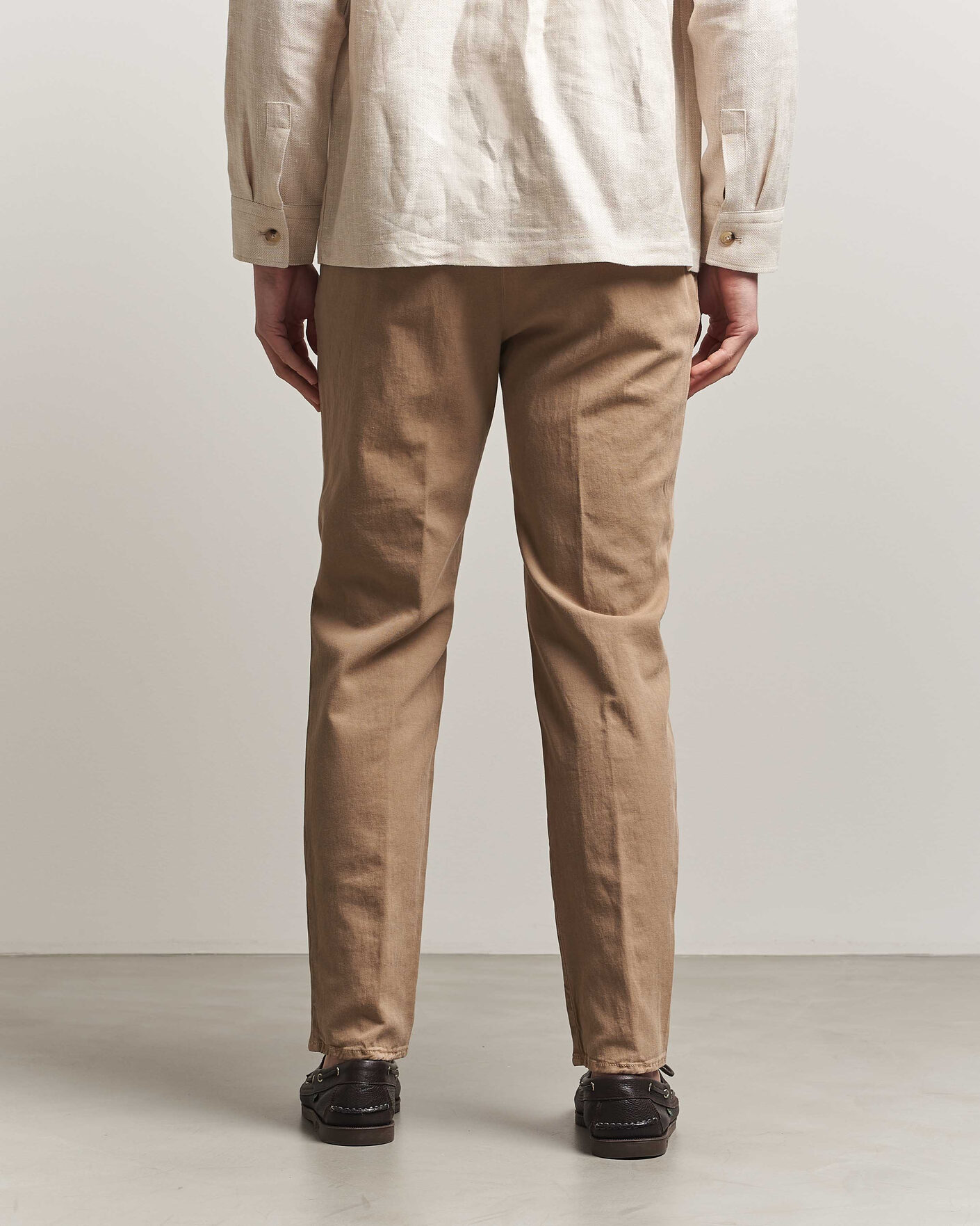 Incotex Tapered Fit Pleated Linen Slacks Brown at CareOfCarl.com