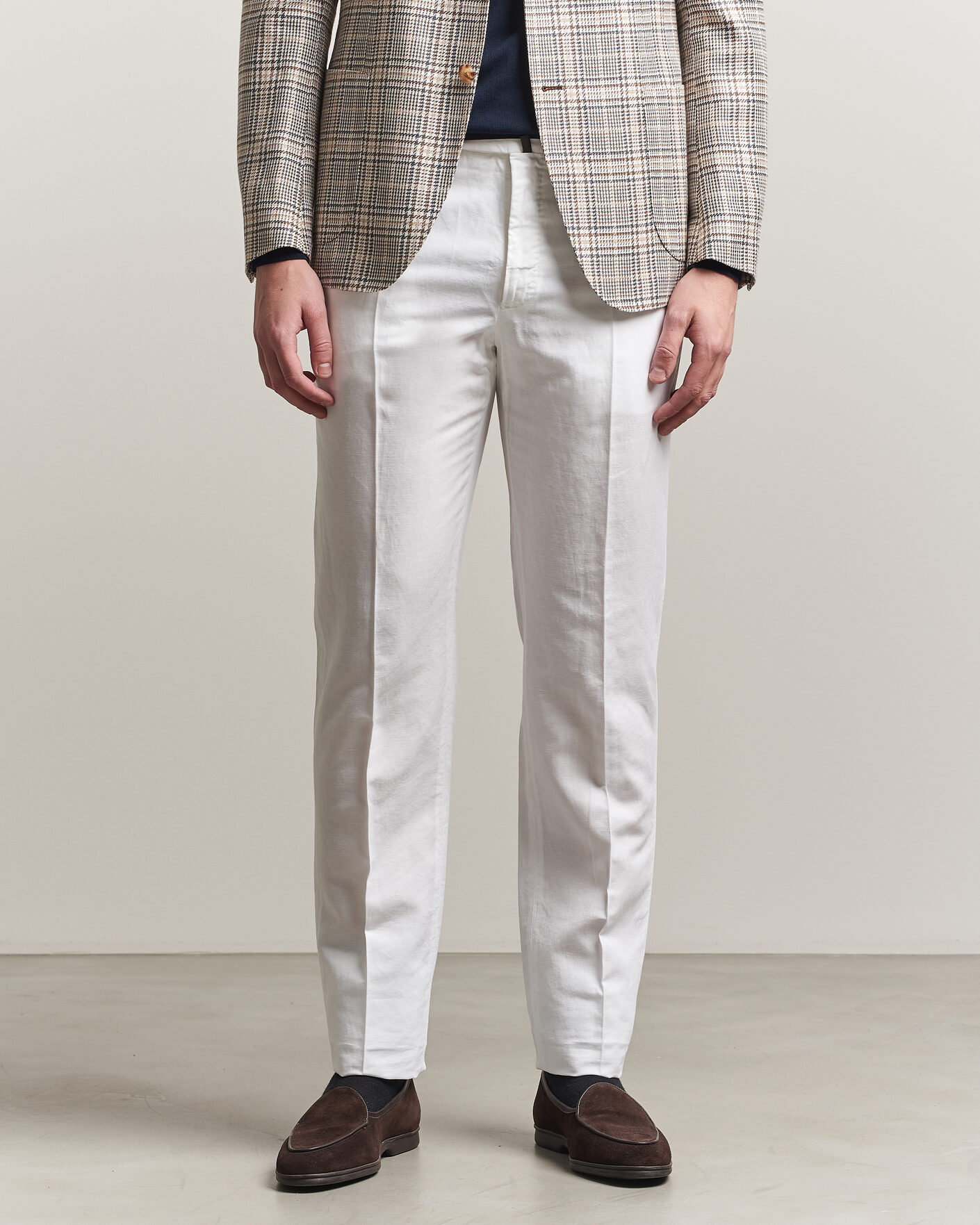 Incotex Regular Fit Chinolino Trousers White at CareOfCarl.com