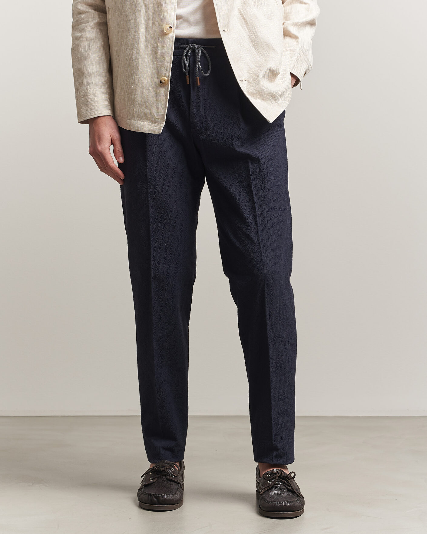 Men | Trousers | Incotex | Tapered Fit Seersucker Pants Navy