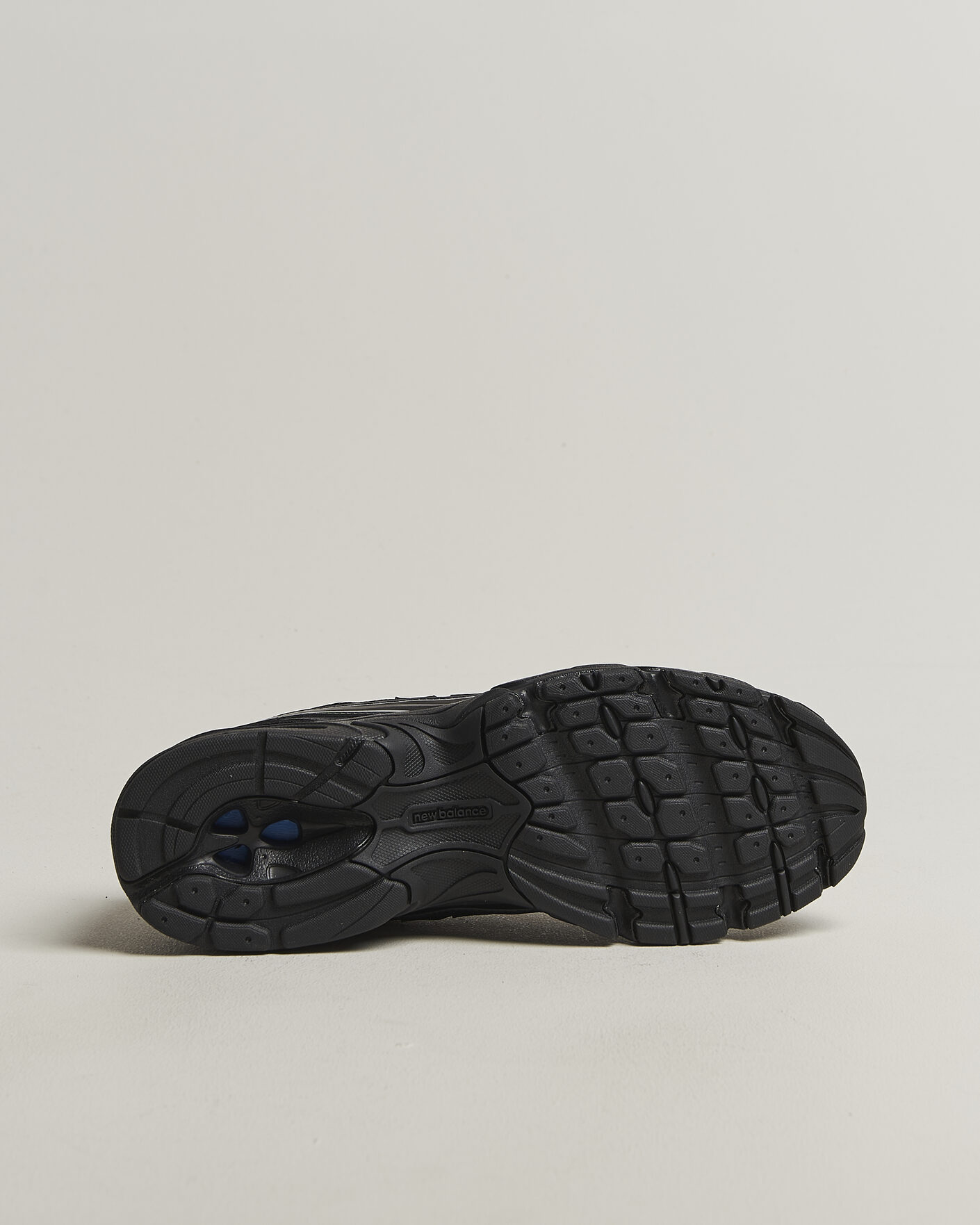 Men | Sneakers | New Balance | 740 Sneakers Black