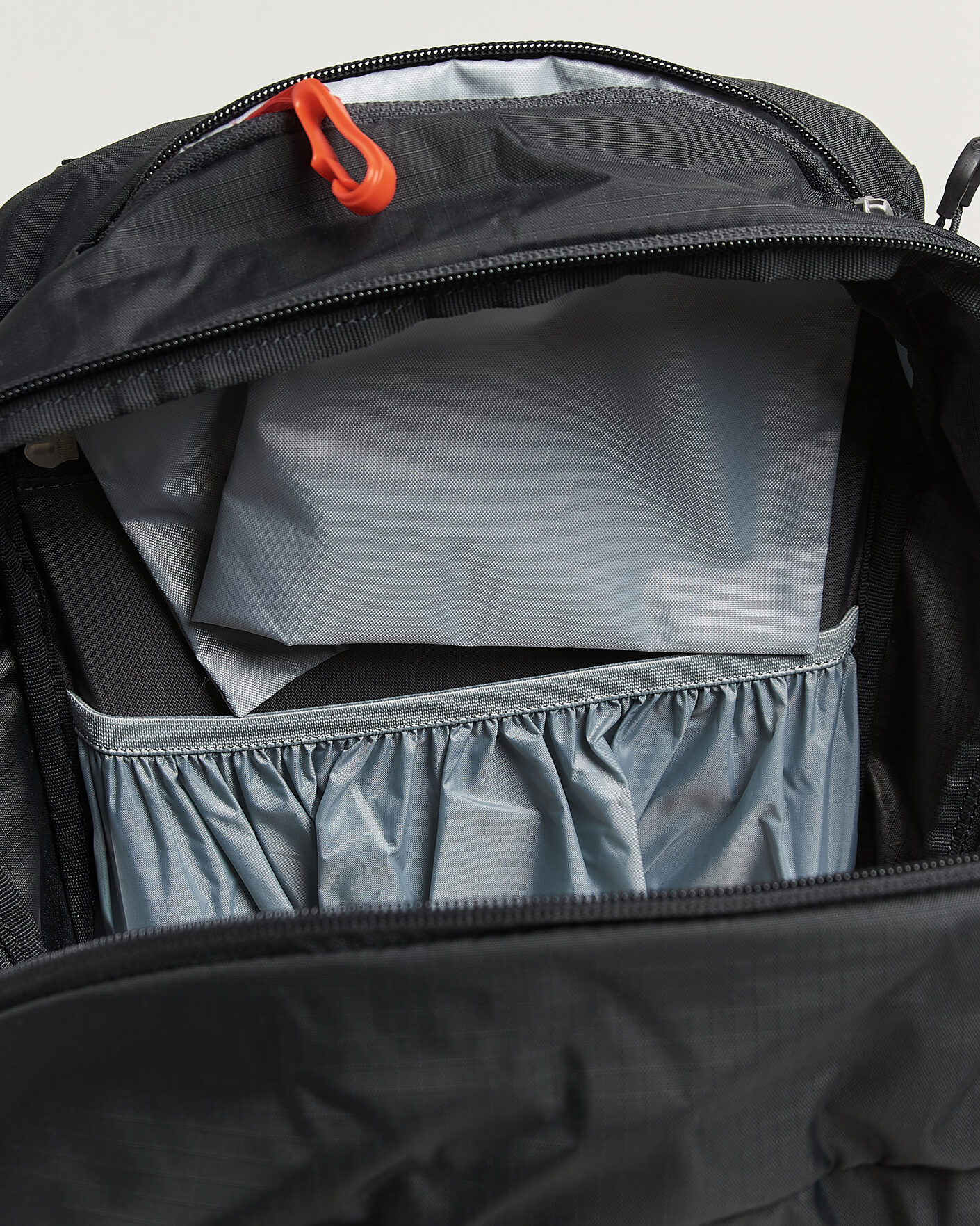 Men | Osprey HikeLite 26 Black | Osprey | HikeLite 26 Black