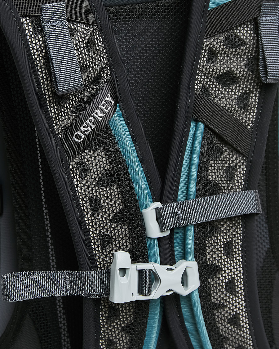 Men | Bags | Osprey | HikeLite 26 Cascade Blue