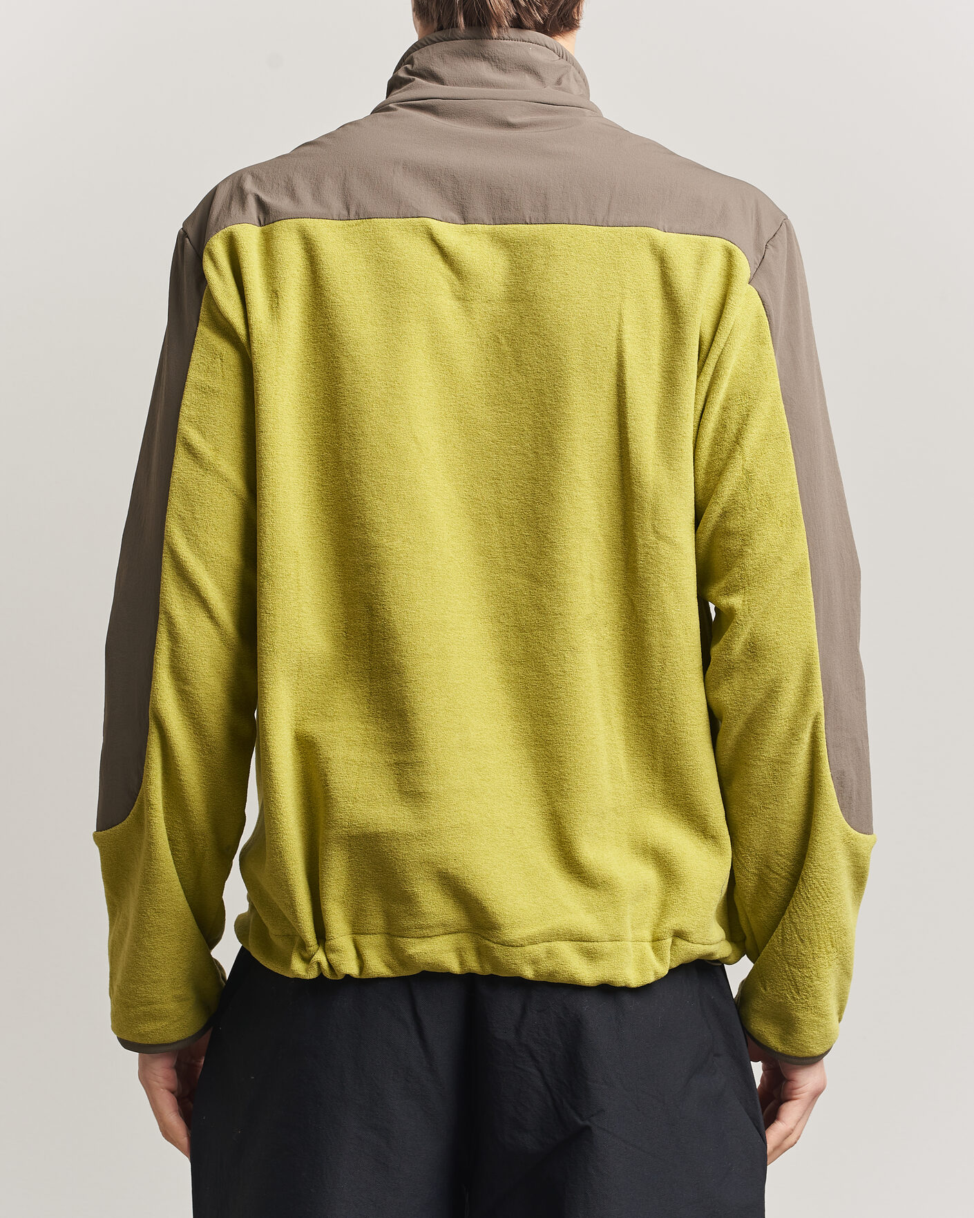 Men | Coats & Jackets | Pas Normal Studios | Off Race Light Fleece Half Zip Moss Green