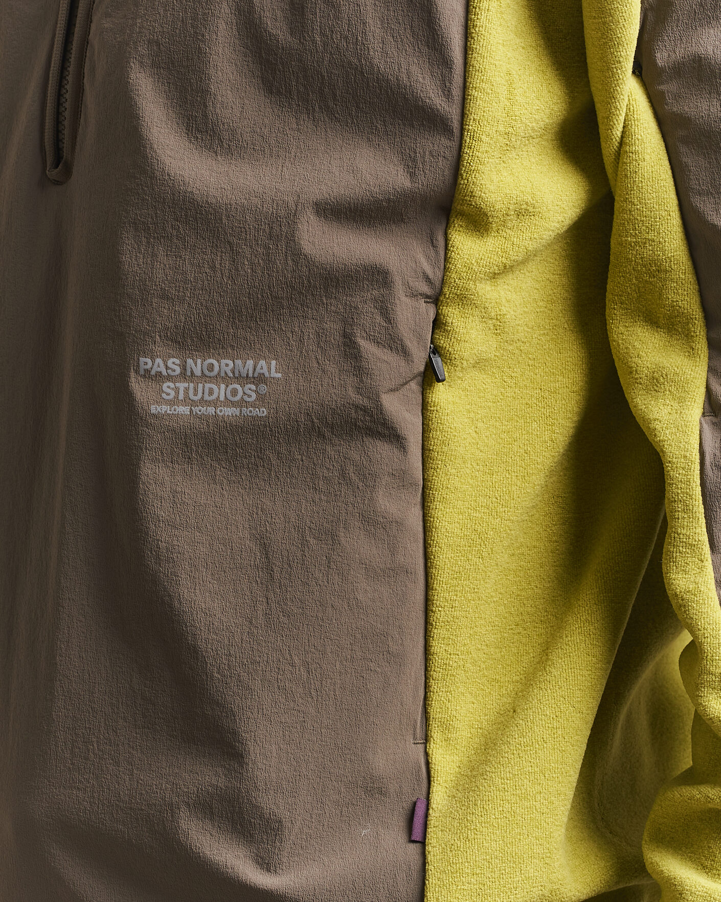 Men | Coats & Jackets | Pas Normal Studios | Off Race Light Fleece Half Zip Moss Green