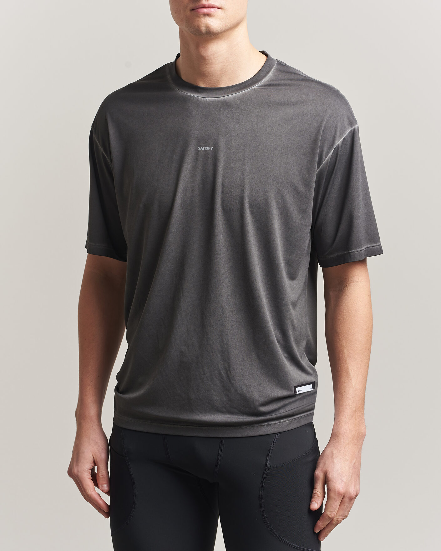 Men | T-Shirts | Satisfy | AuraLite T-Shirt Pigment Black