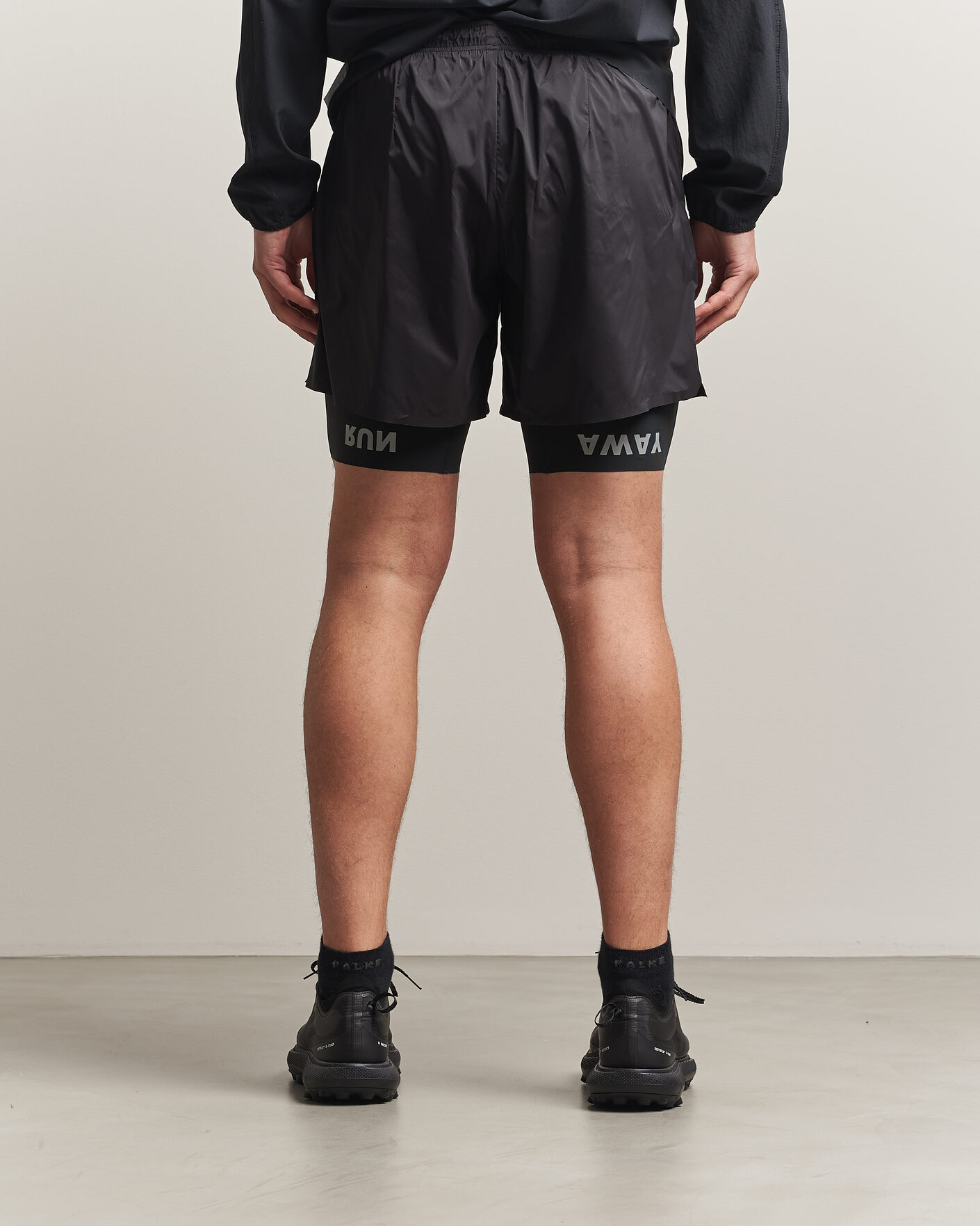 Men | Shorts | Satisfy | TechSilk 8 Inch Shorts Black