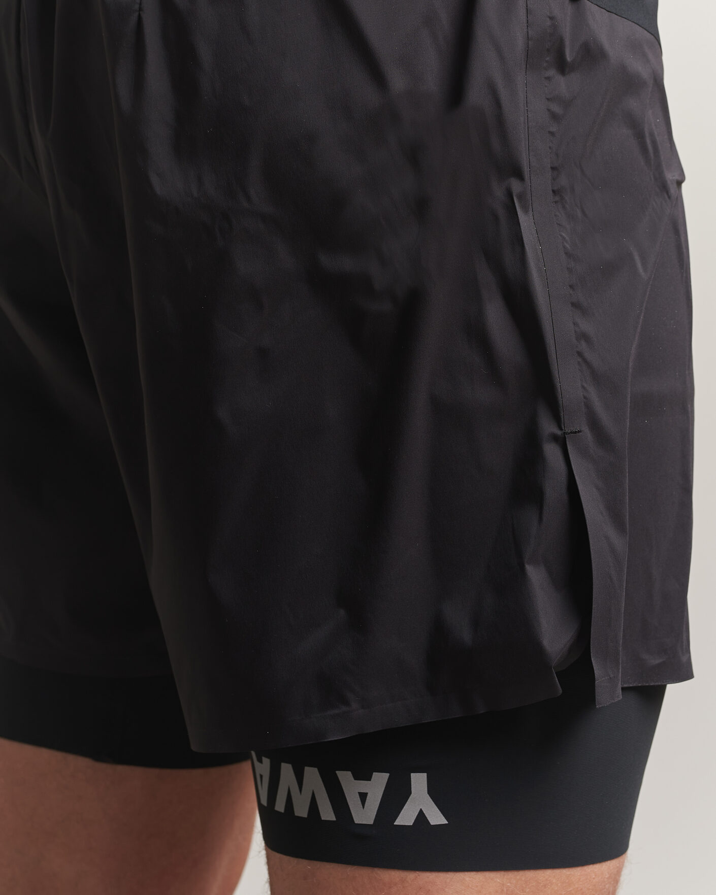Men | Shorts | Satisfy | TechSilk 8 Inch Shorts Black