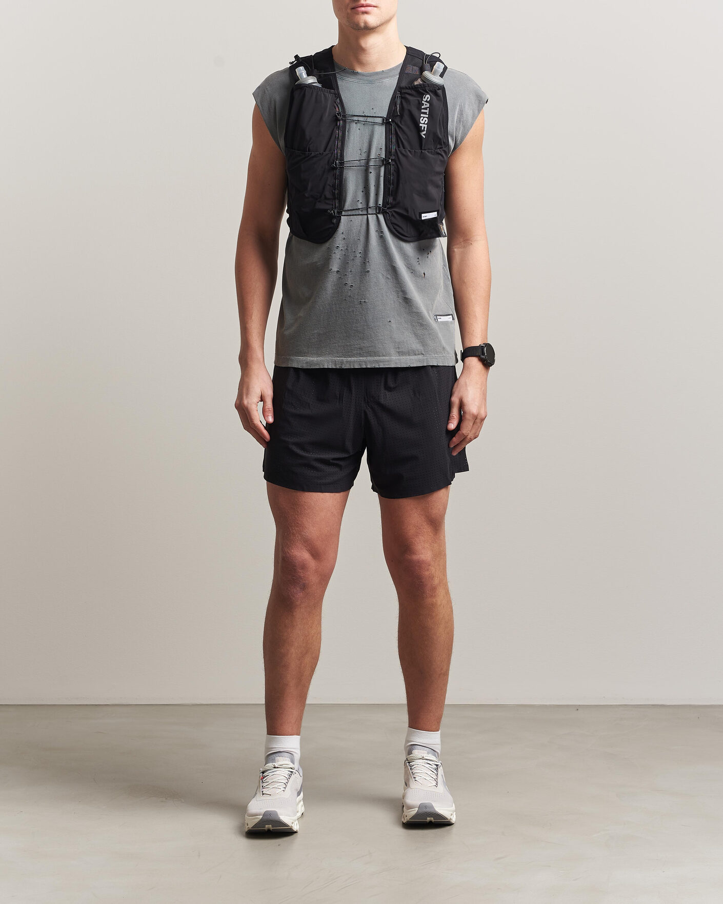 Satisfy Justice Cordura Hydration Vest 5L Black at CareOfCarl.com
