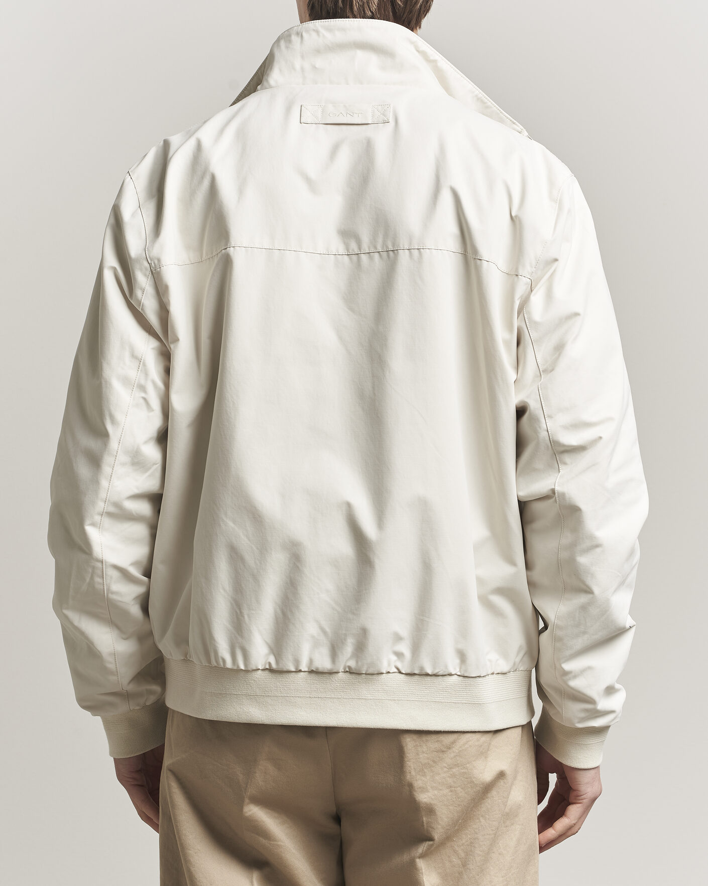 Men | Coats & Jackets | Gant | Lightweight Hampshire Jacket Sand