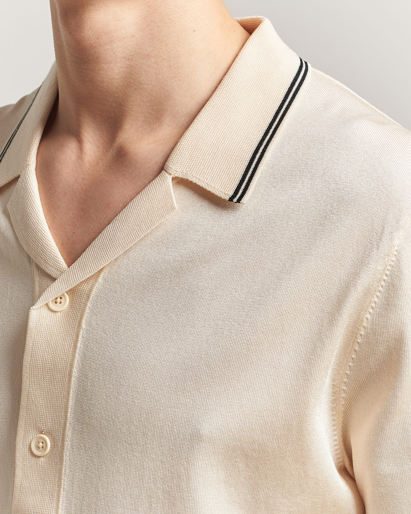 Men | Shirts | Gant | Knitted Resort Collar Shirt Creamed White