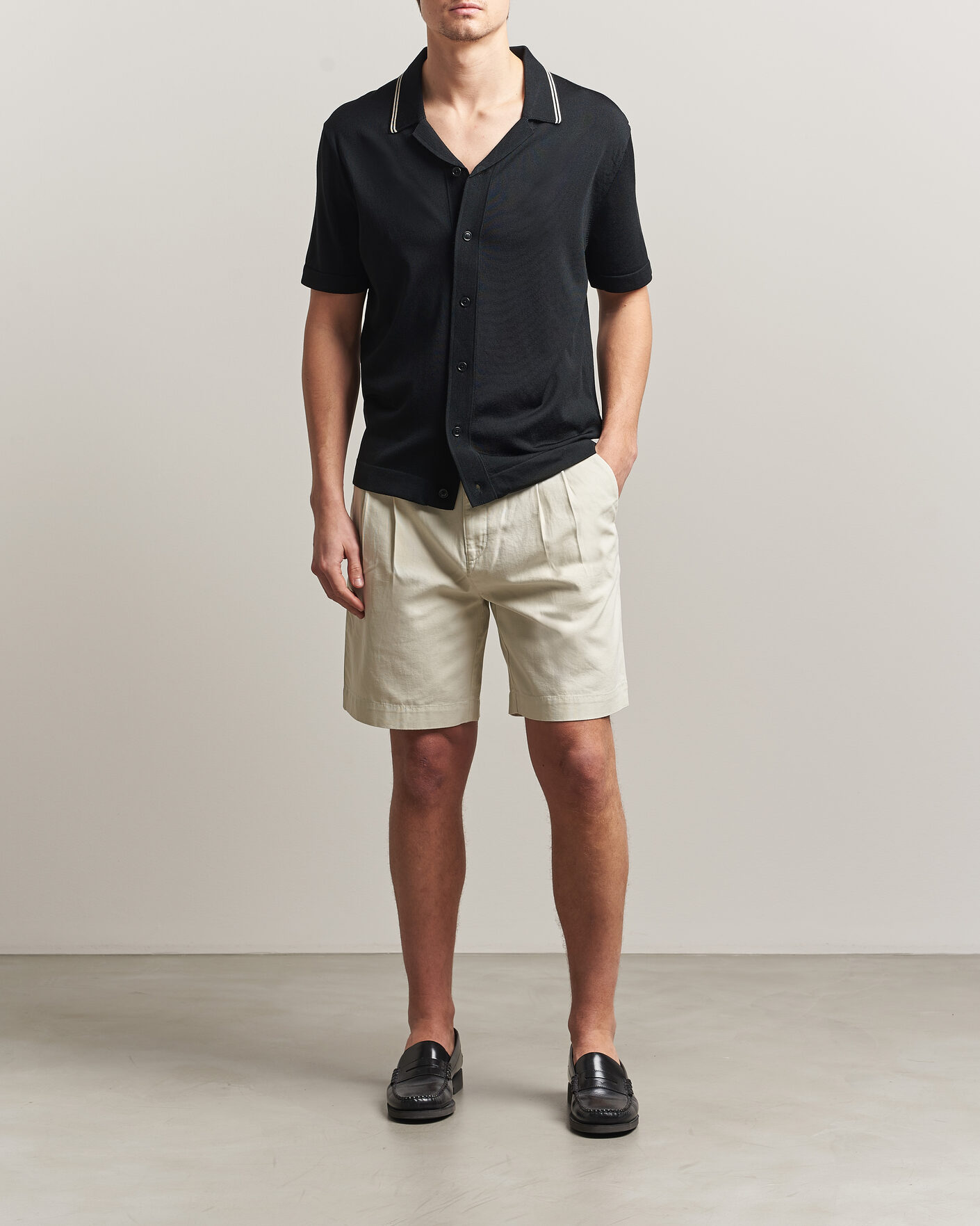 Men | Shirts | GANT | Knitted Resort Collar Shirt Black