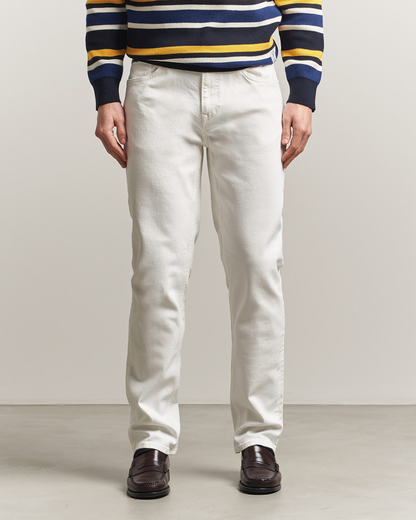 Men | Trousers | Gant | Regular Fit Jeans Eggshell