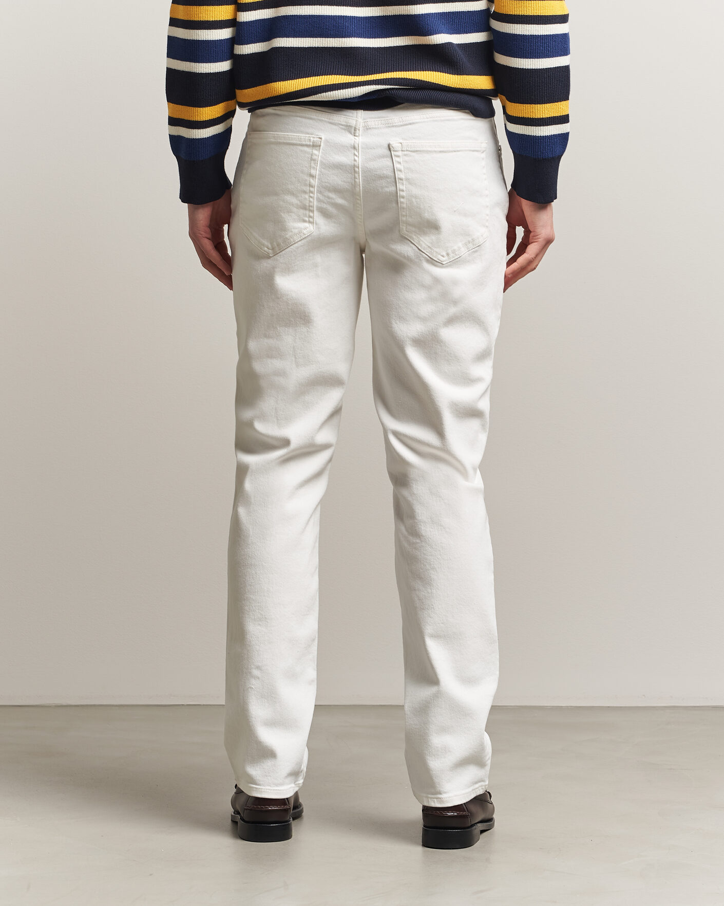 Men | Trousers | Gant | Regular Fit Jeans Eggshell