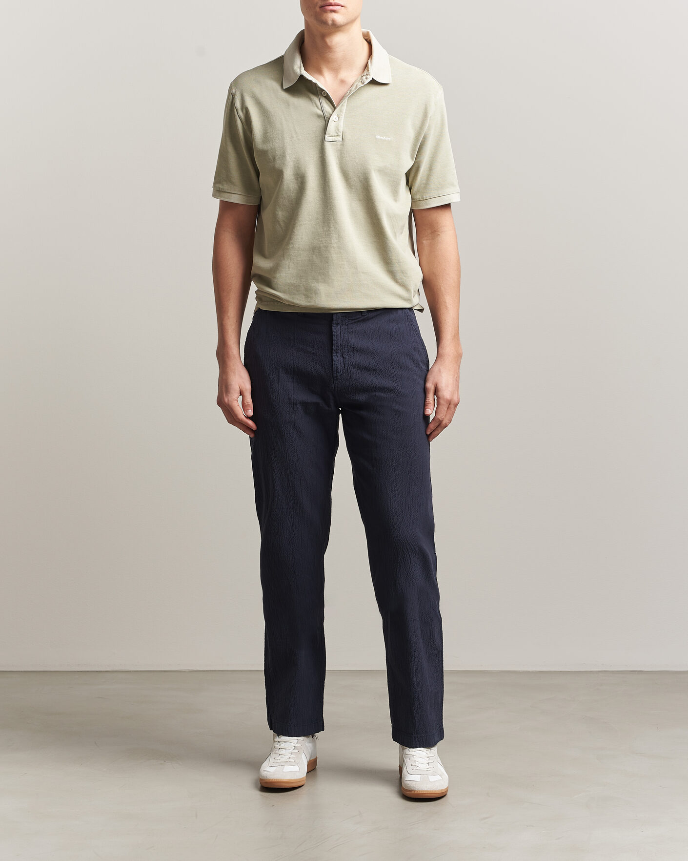 GANT Regular Fit Garment Dyed Seersucker Pants Evening Blue at