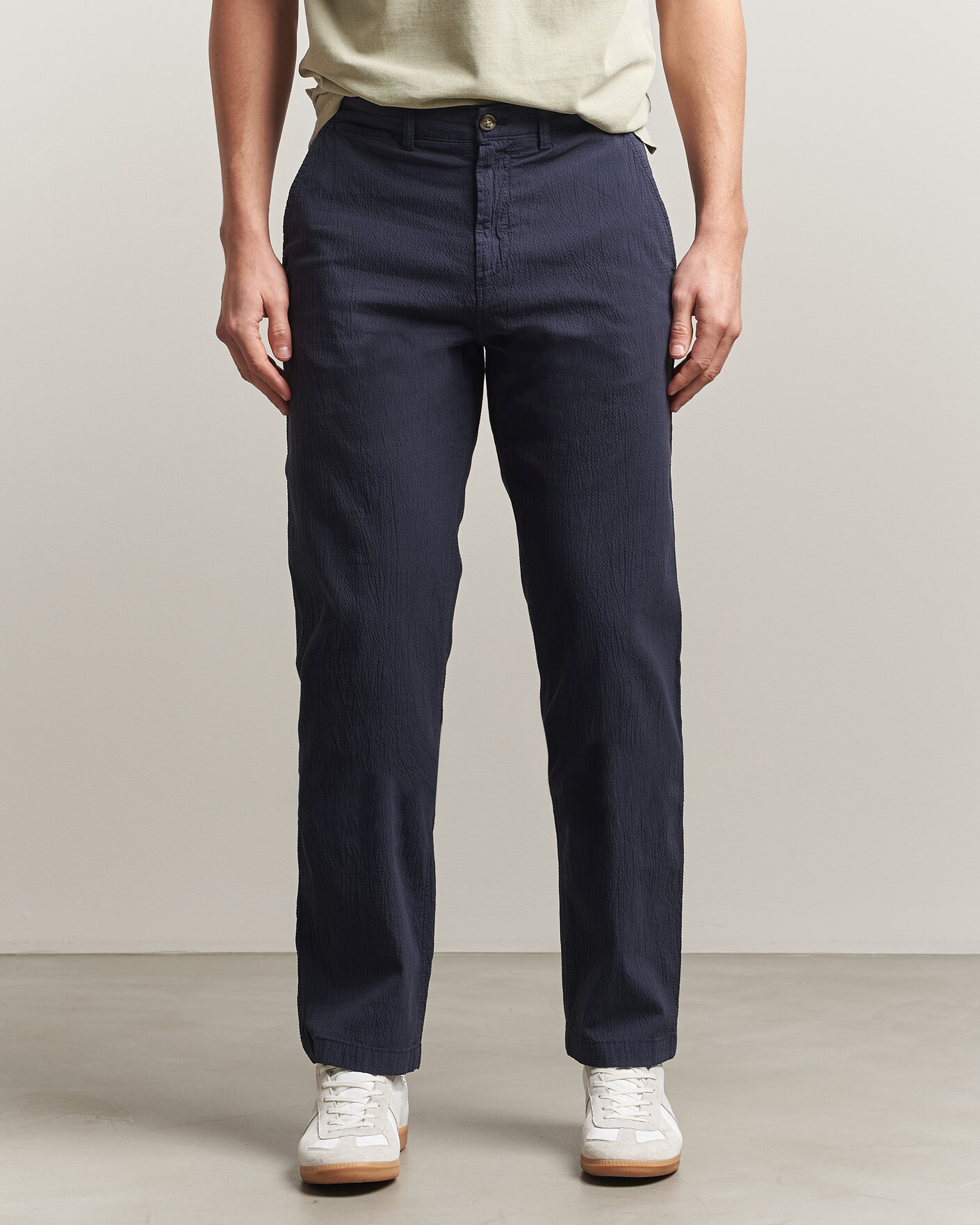 GANT Regular Fit Garment Dyed Seersucker Pants Evening Blue at