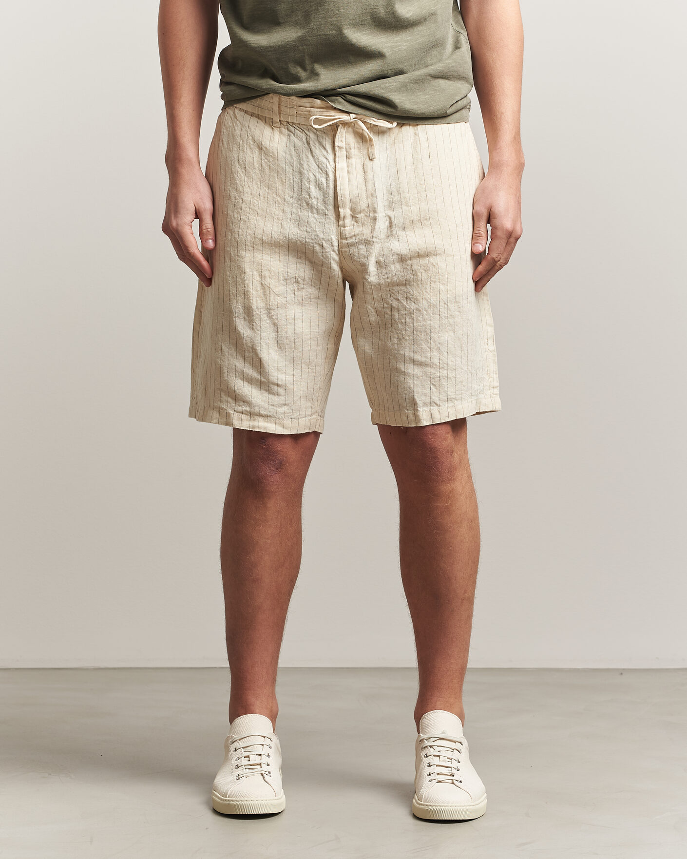 Men | Shorts | Gant | Regular Fit Striped Linen Drawstring Shorts Faded Beige